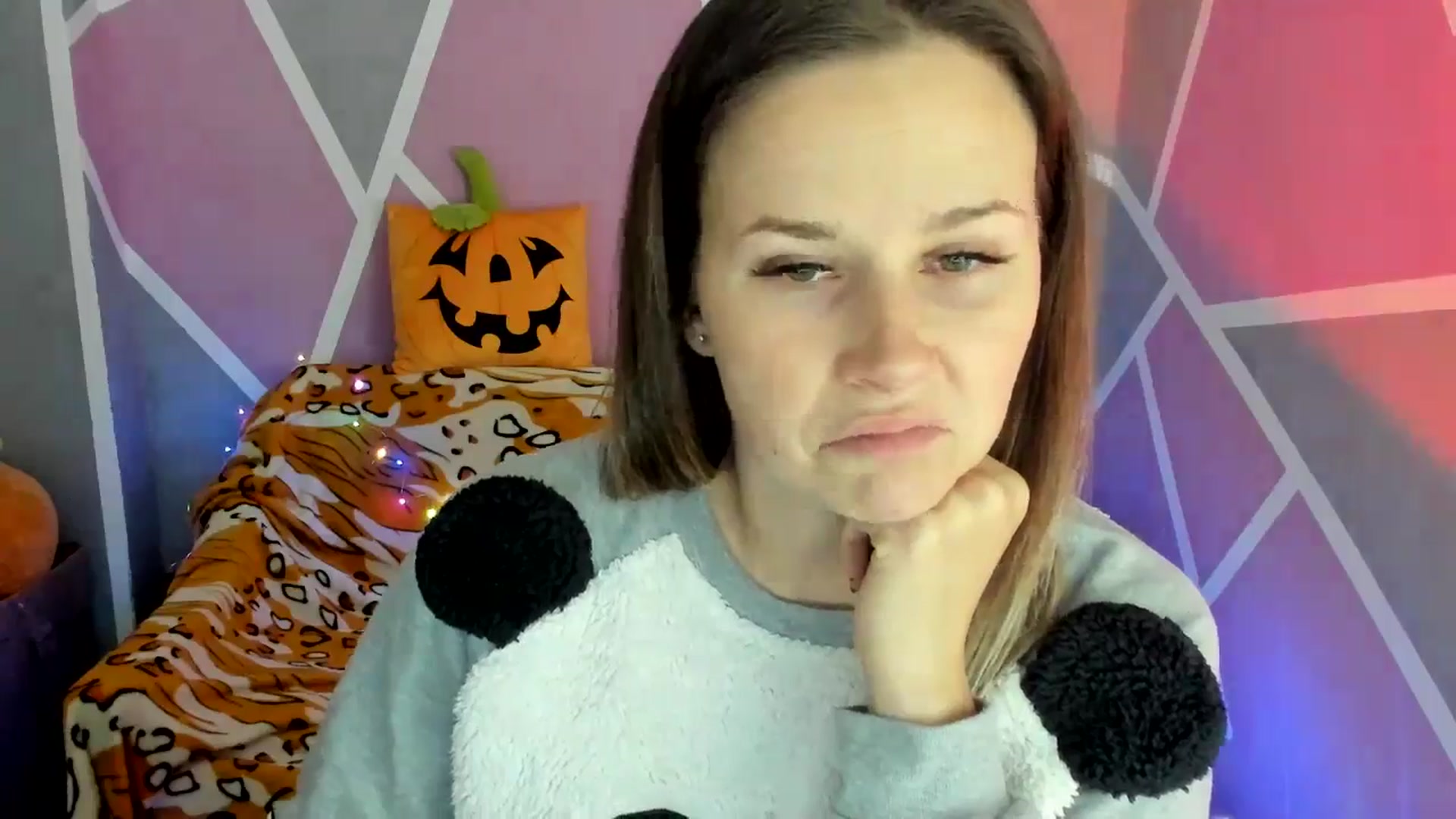 Gallery image thumbnail from Sexy_Ukr's myfreecams stream on, 10/19/2024, 17:33 image 2 of 20