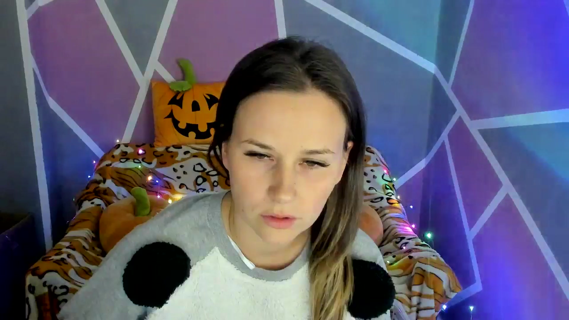 Gallery image thumbnail from Sexy_Ukr's myfreecams stream on, 10/19/2024, 17:33 image 20 of 20