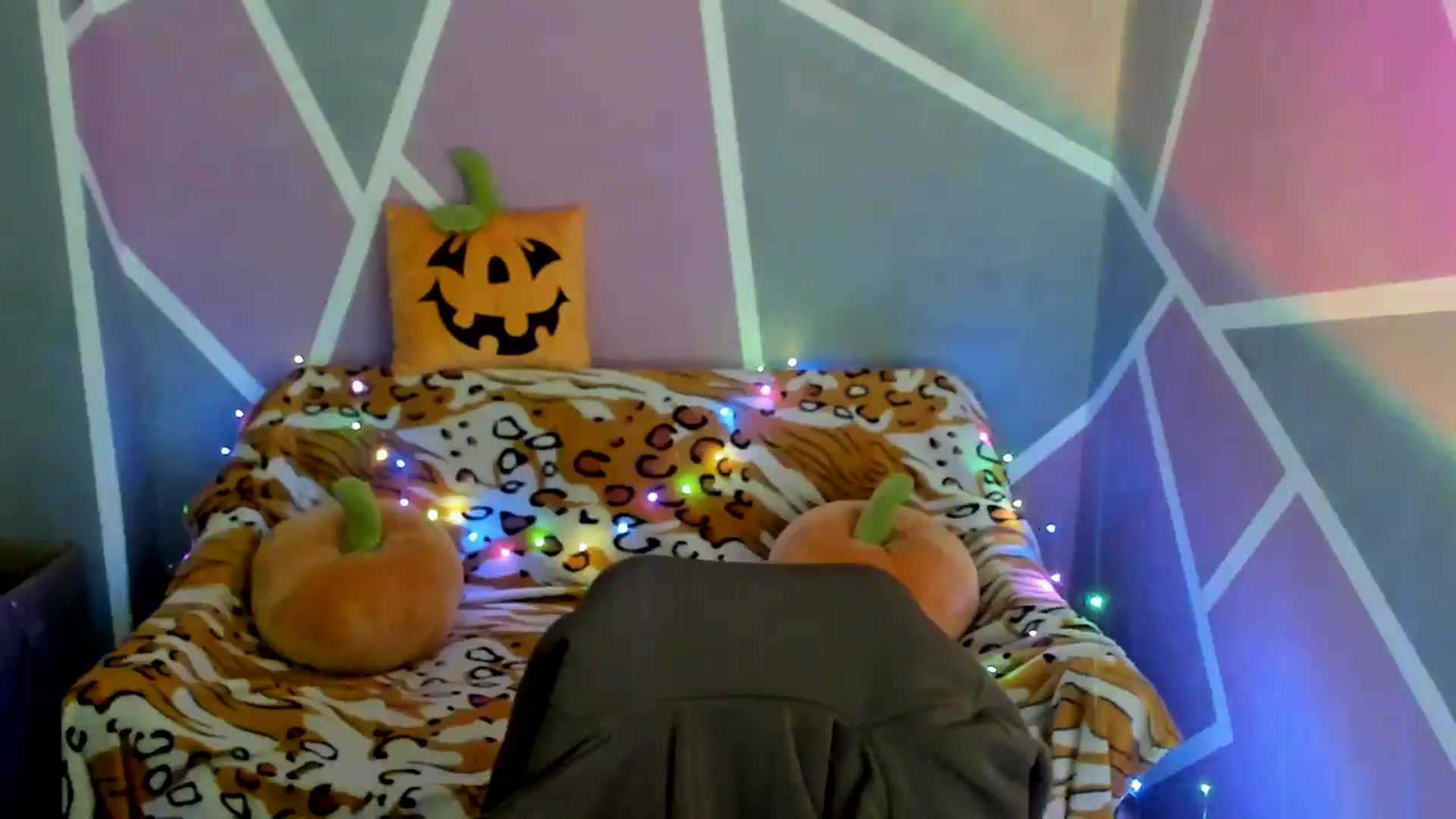Gallery image thumbnail from Sexy_Ukr's myfreecams stream on, 10/20/2024, 17:36 image 8 of 20
