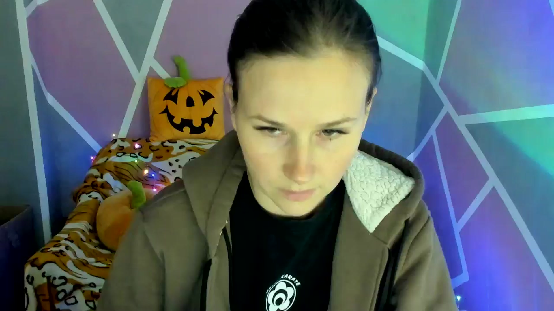 Gallery image thumbnail from Sexy_Ukr's myfreecams stream on, 10/22/2024, 15:52 image 1 of 20