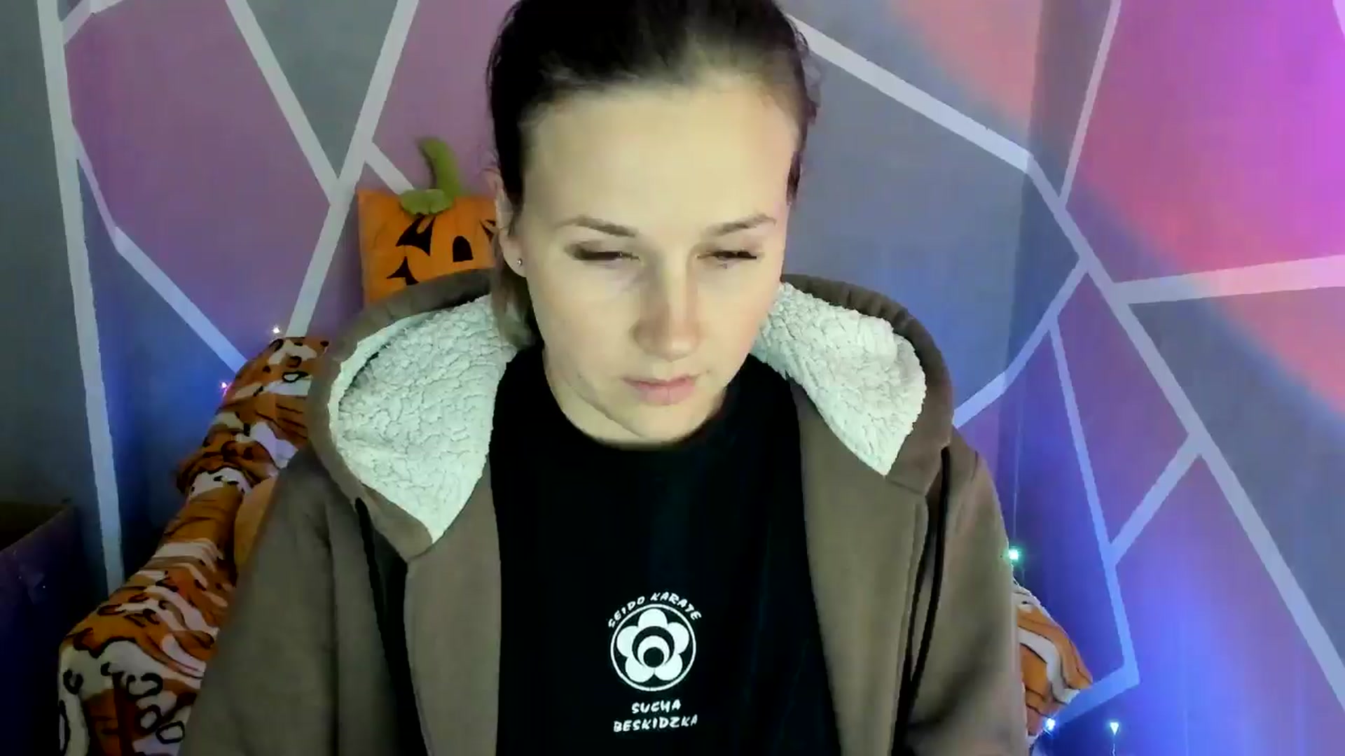 Gallery image thumbnail from Sexy_Ukr's myfreecams stream on, 10/22/2024, 16:59 image 2 of 20