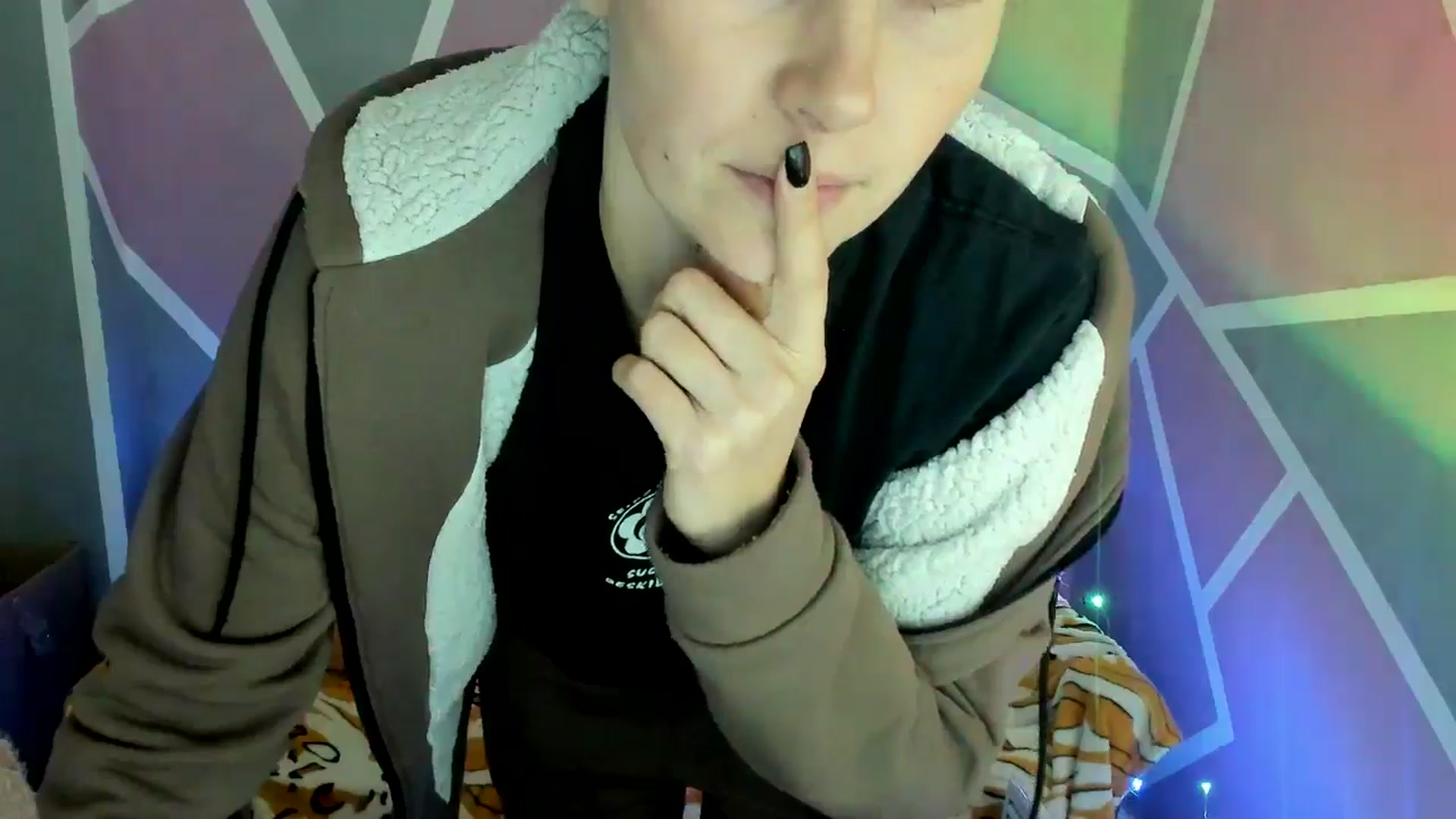 Gallery image thumbnail from Sexy_Ukr's myfreecams stream on, 10/22/2024, 16:59 image 10 of 20
