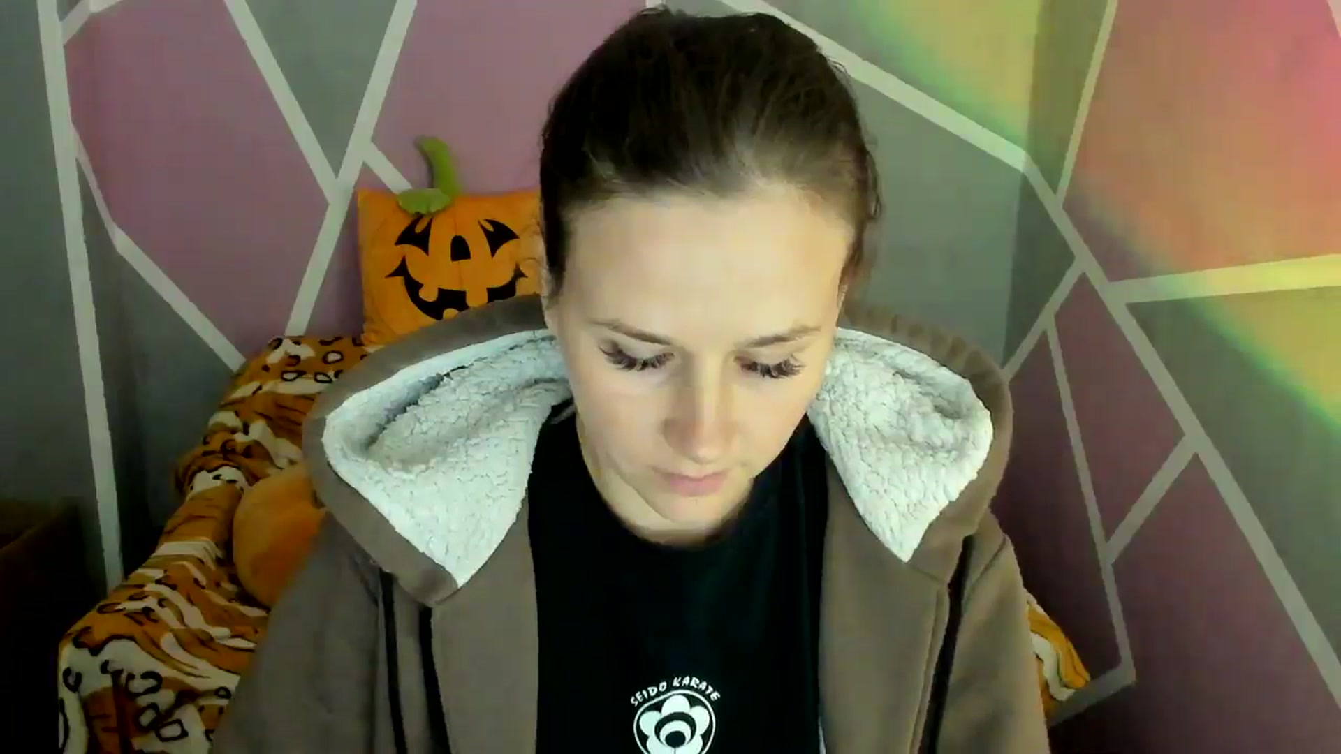 Gallery image thumbnail from Sexy_Ukr's myfreecams stream on, 10/22/2024, 16:59 image 15 of 20