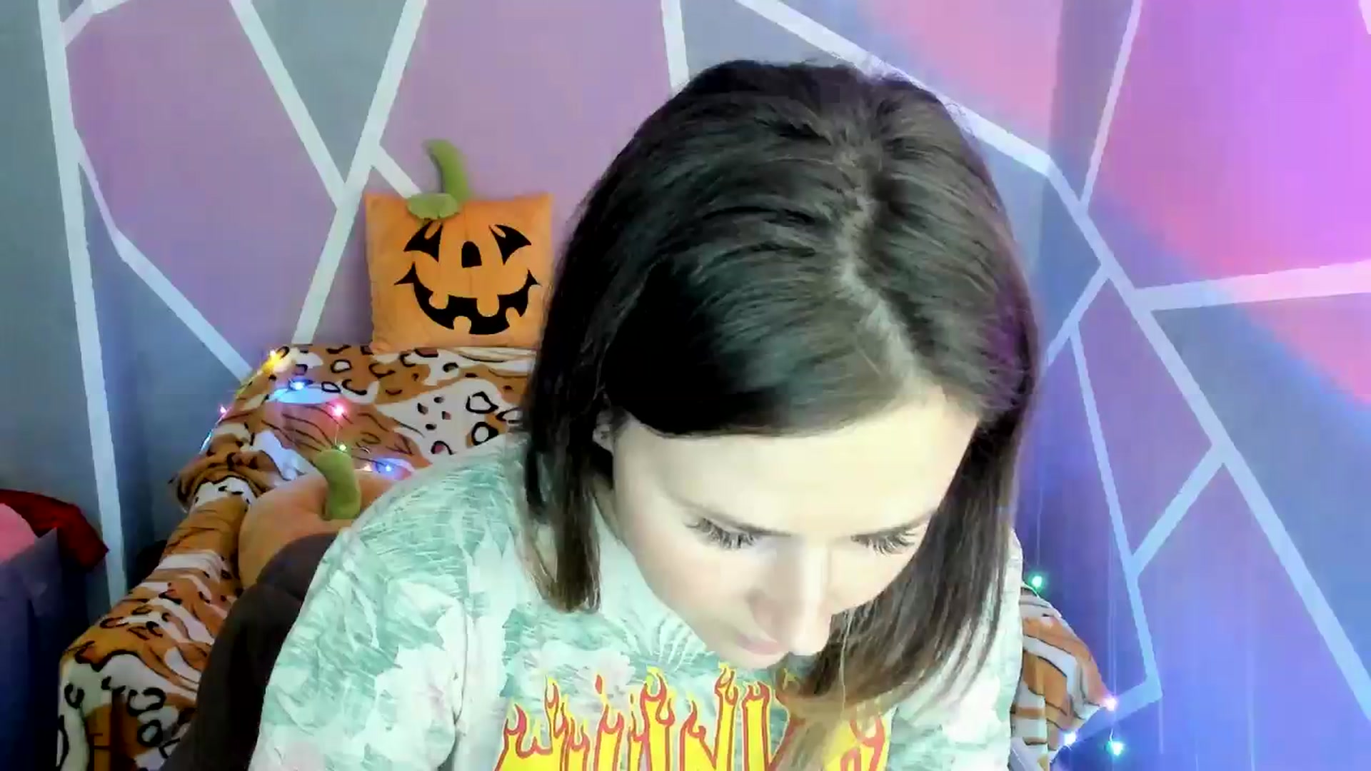 Gallery image thumbnail from Sexy_Ukr's myfreecams stream on, 10/23/2024, 18:08 image 19 of 20