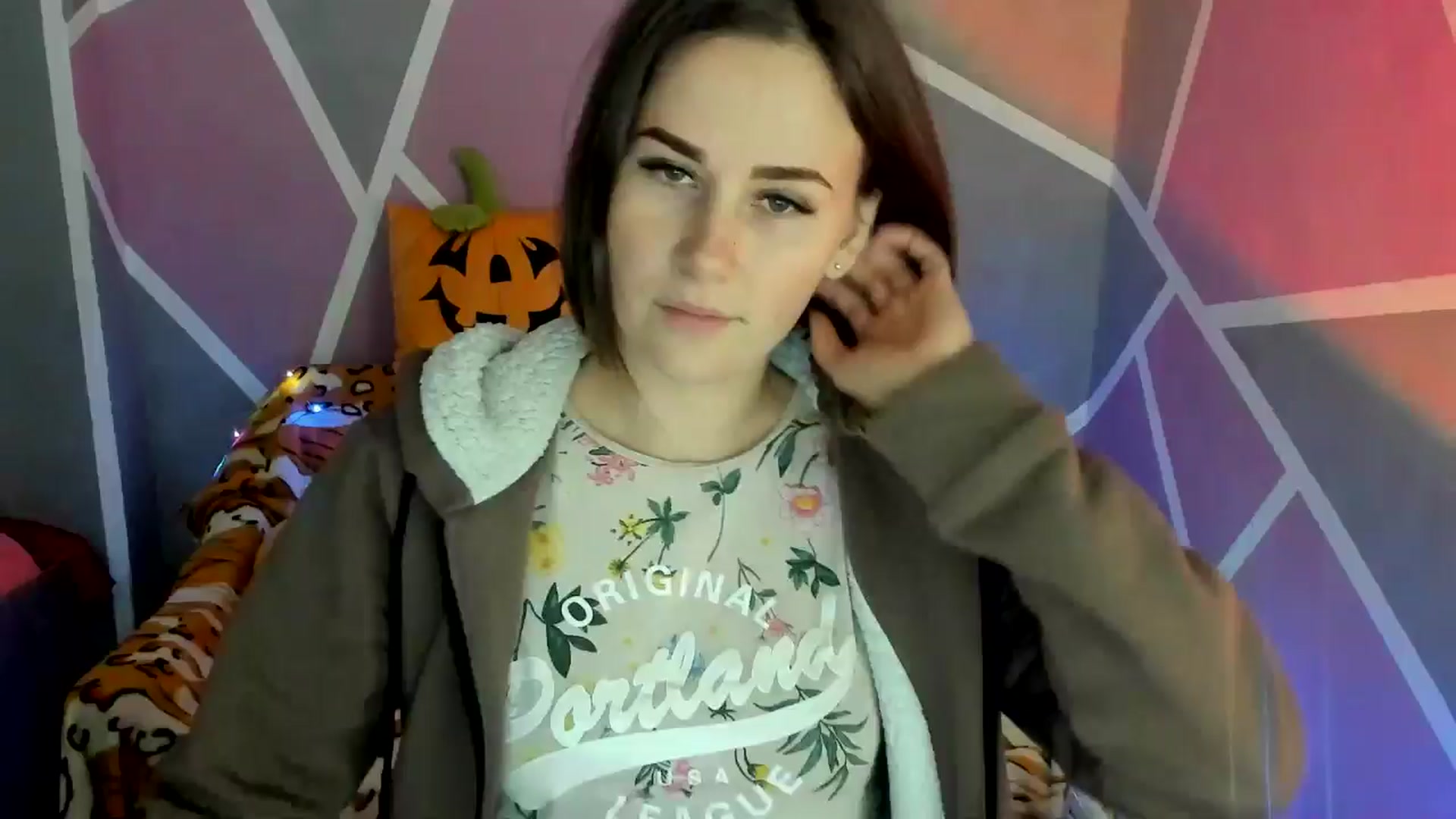 Gallery image thumbnail from Sexy_Ukr's myfreecams stream on, 10/24/2024, 15:04 image 1 of 20