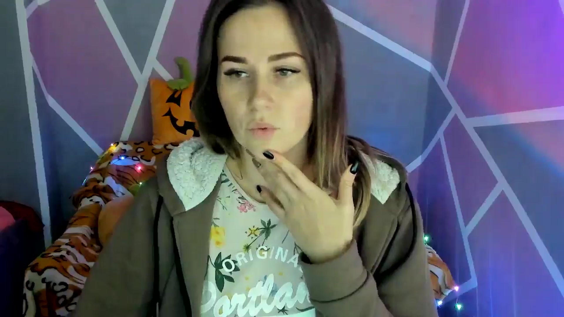 Gallery image thumbnail from Sexy_Ukr's myfreecams stream on, 10/24/2024, 15:04 image 10 of 20