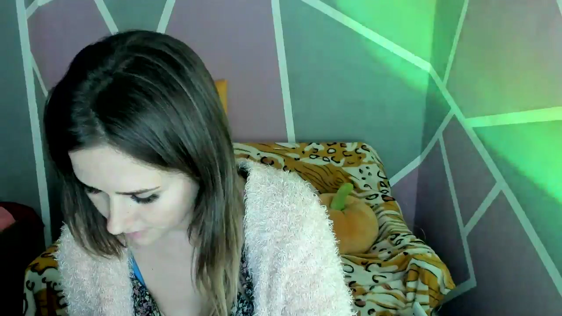 Gallery image thumbnail from Sexy_Ukr's myfreecams stream on, 10/28/2024, 18:28 image 16 of 20
