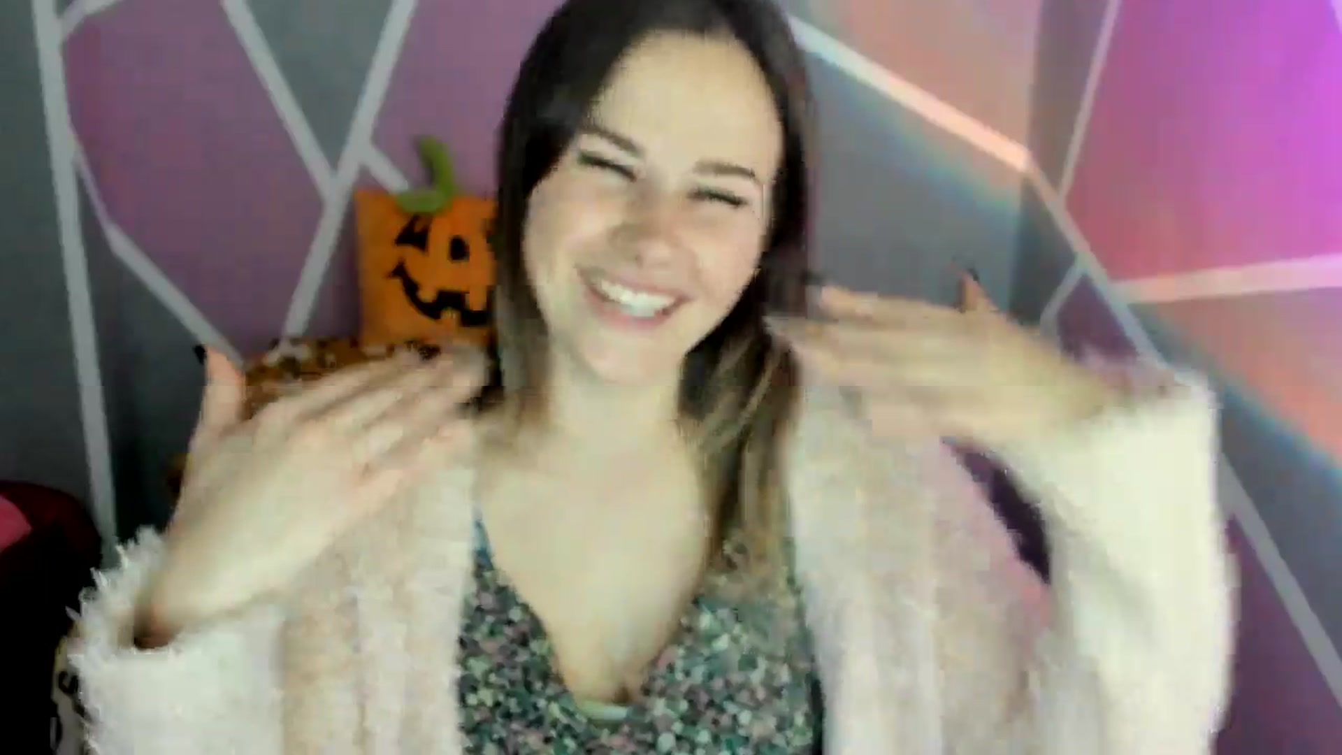 Gallery image thumbnail from Sexy_Ukr's myfreecams stream on, 10/28/2024, 18:28 image 7 of 20