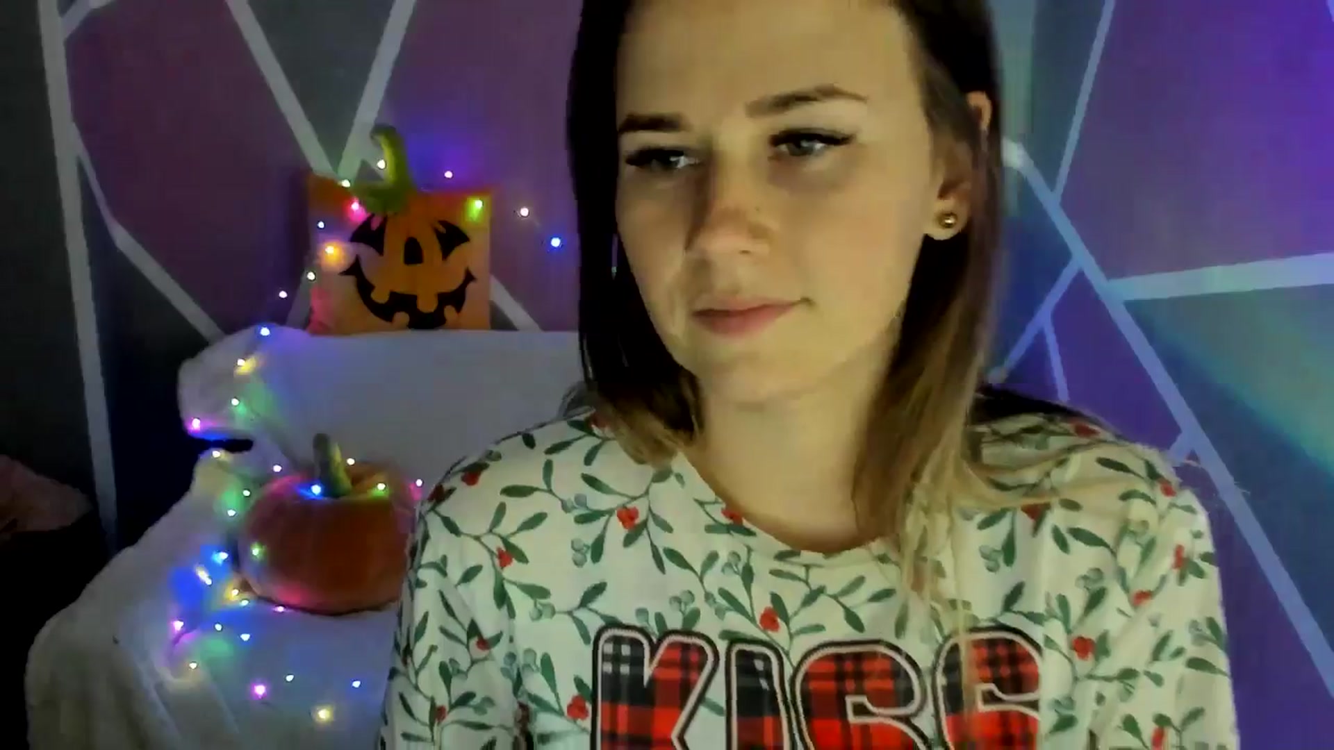 Gallery image thumbnail from Sexy_Ukr's myfreecams stream on, 10/30/2024, 15:43 image 19 of 20