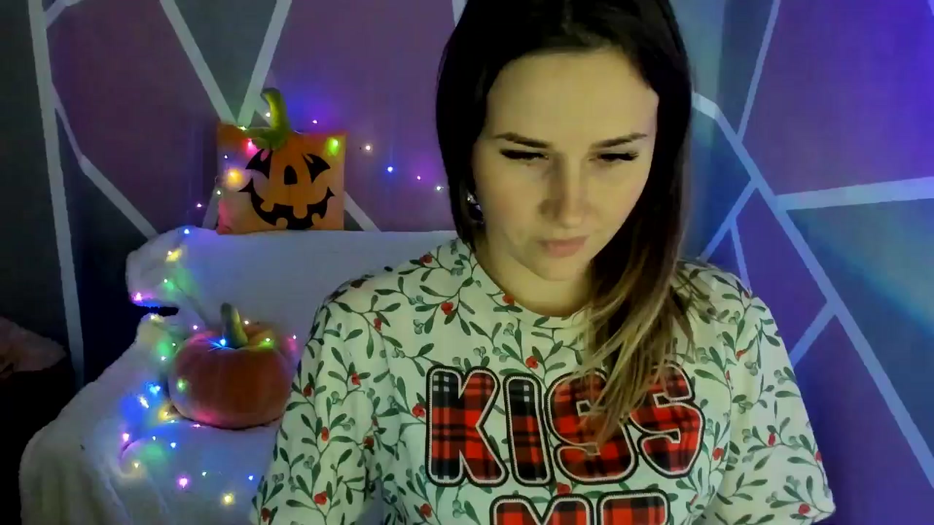 Gallery image thumbnail from Sexy_Ukr's myfreecams stream on, 10/30/2024, 15:43 image 1 of 20