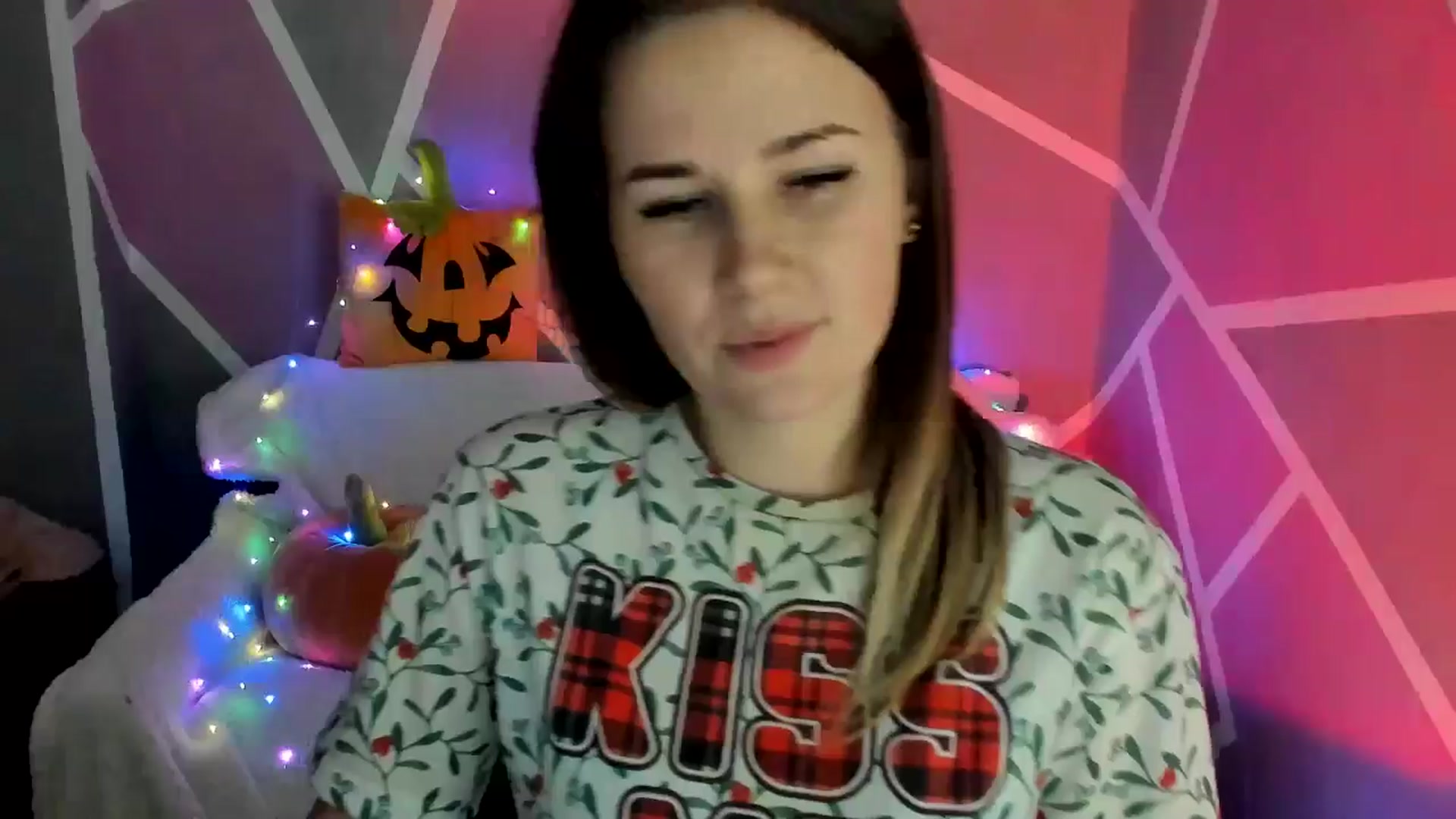 Gallery image thumbnail from Sexy_Ukr's myfreecams stream on, 10/30/2024, 17:14 image 7 of 20