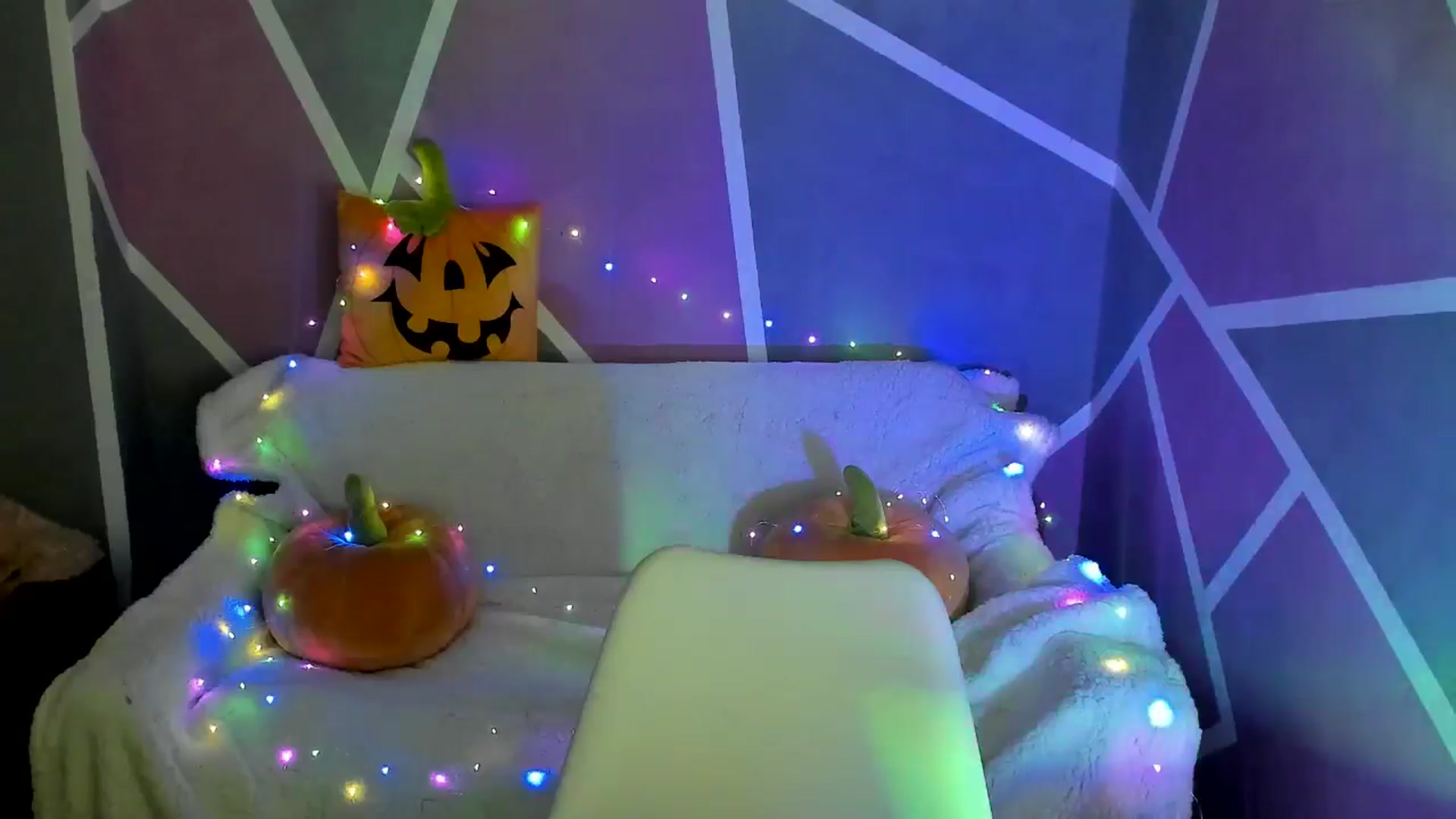 Gallery image thumbnail from Sexy_Ukr's myfreecams stream on, 10/30/2024, 17:14 image 4 of 20