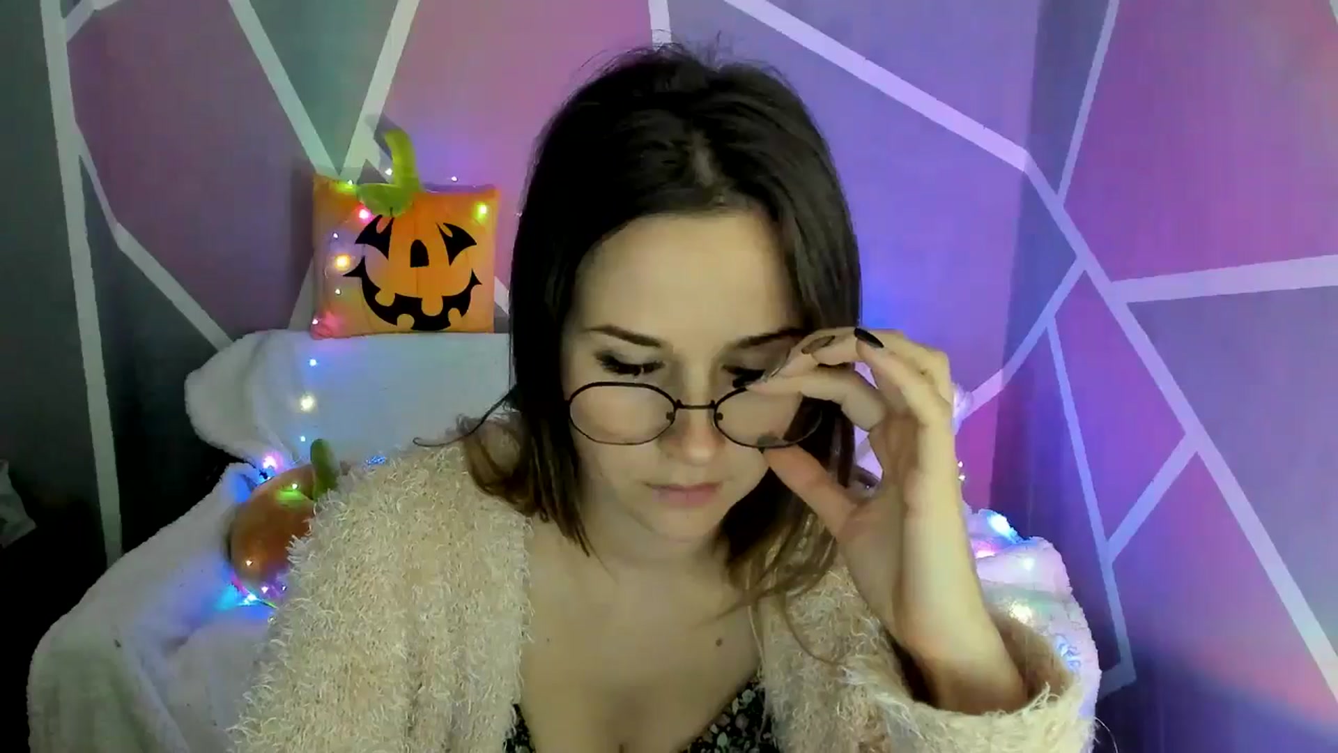 Gallery image thumbnail from Sexy_Ukr's myfreecams stream on, 11/02/2024, 16:02 image 9 of 20
