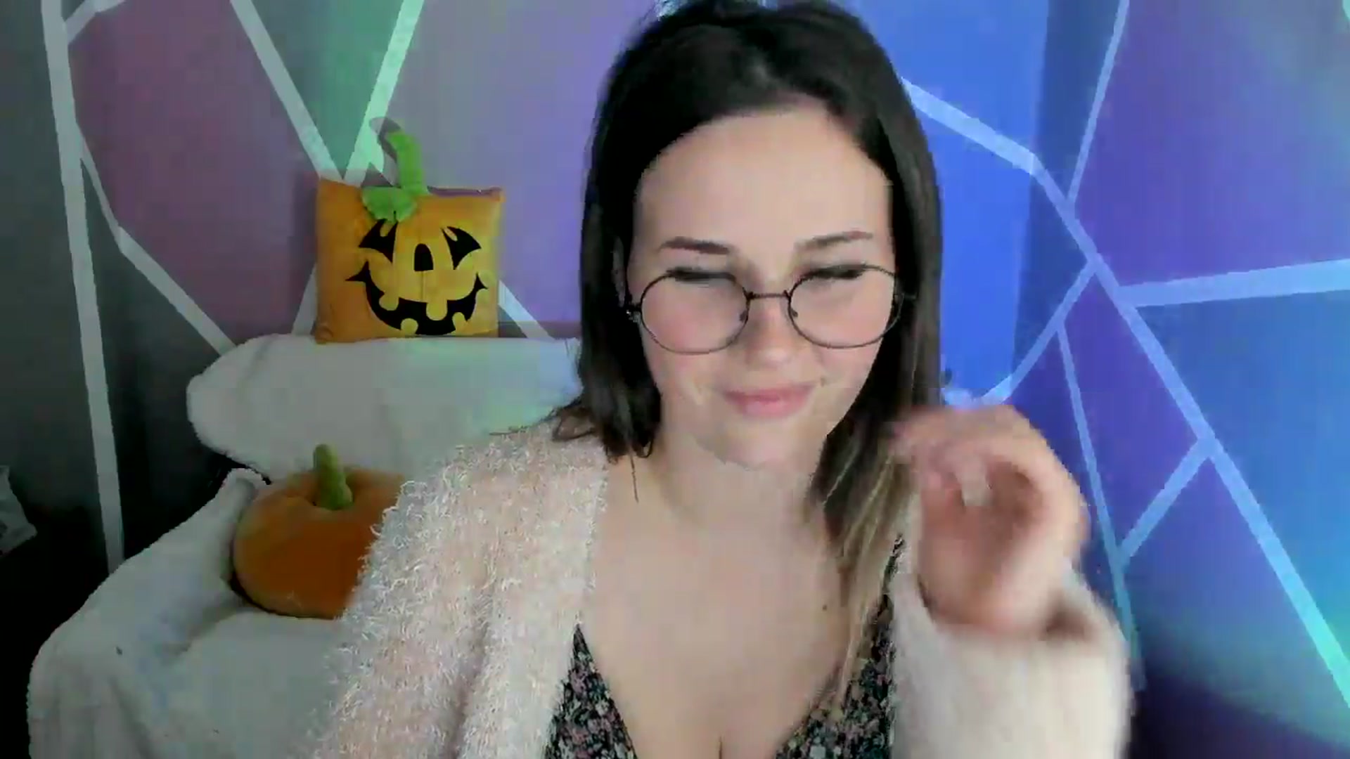 Gallery image thumbnail from Sexy_Ukr's myfreecams stream on, 11/02/2024, 17:10 image 15 of 20