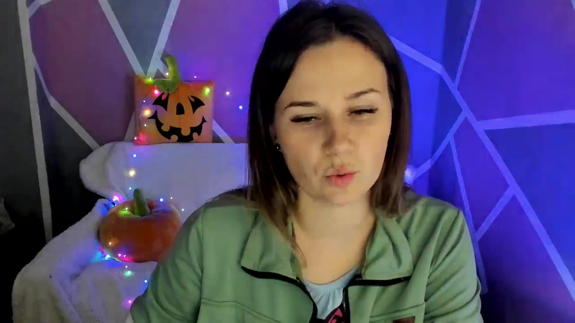 Gallery image thumbnail from Sexy_Ukr's myfreecams stream on, 11/04/2024, 19:26 image 8 of 20