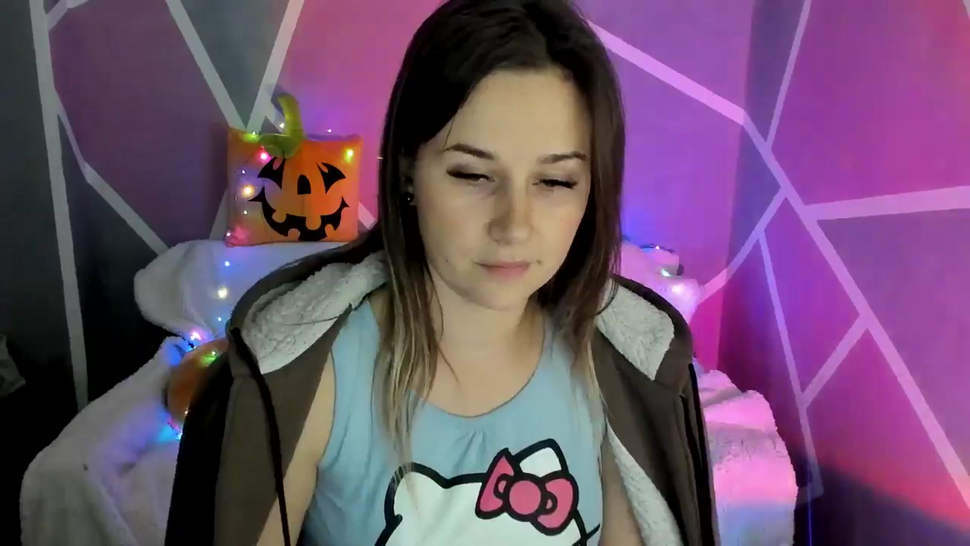 Gallery image thumbnail from Sexy_Ukr's myfreecams stream on, 11/05/2024, 17:18 image 12 of 20