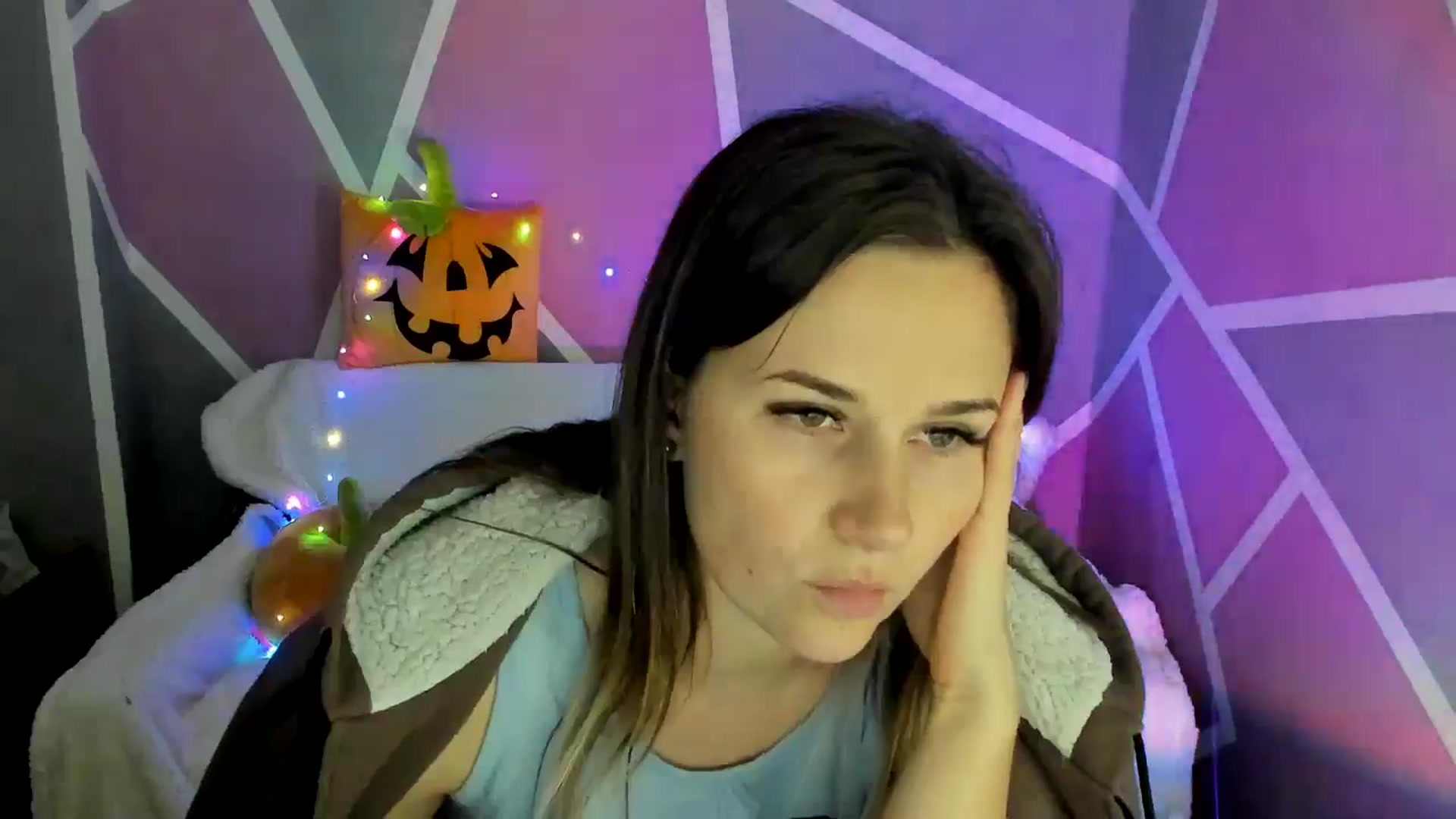Gallery image thumbnail from Sexy_Ukr's myfreecams stream on, 11/05/2024, 17:18 image 8 of 20