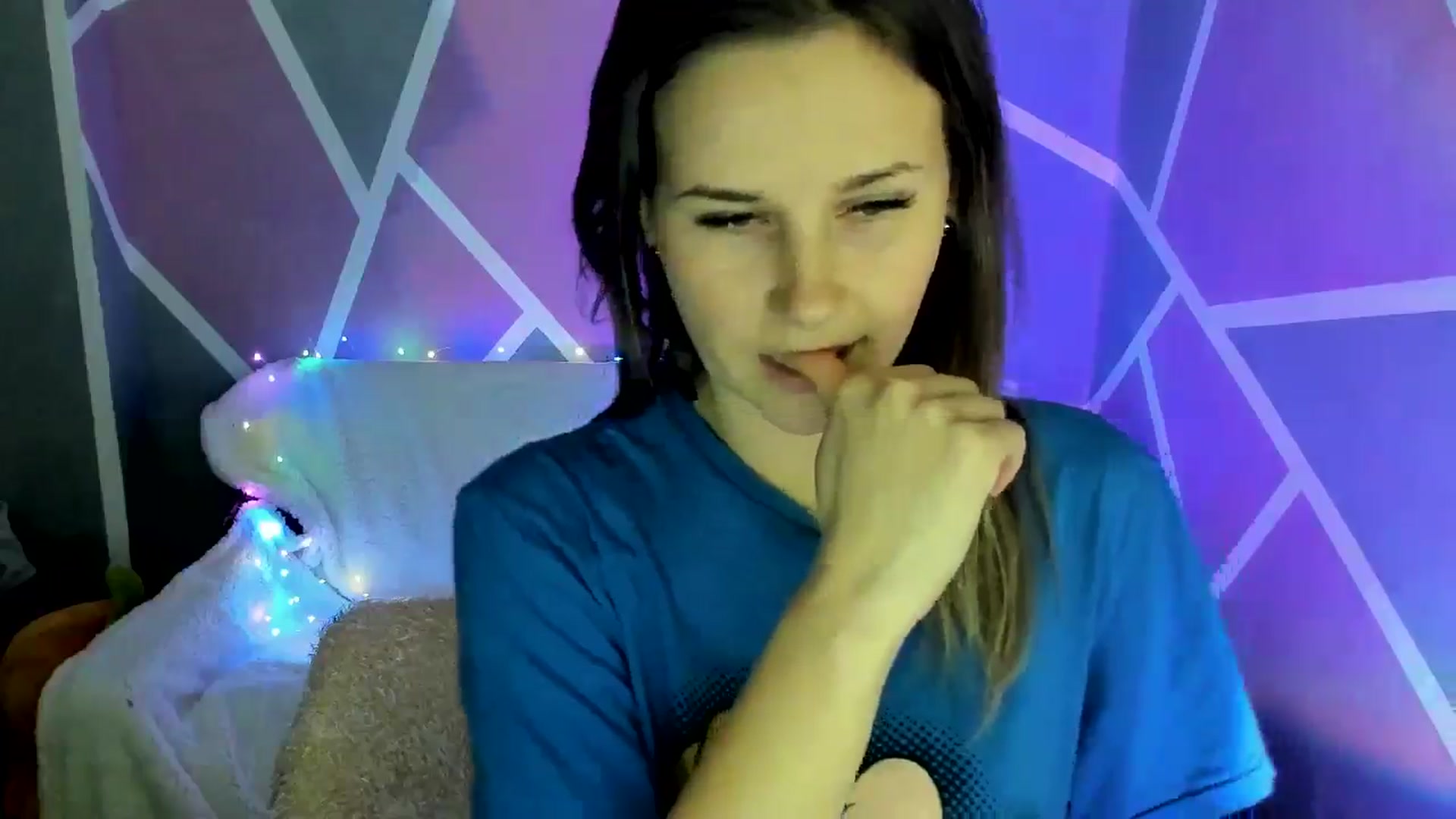 Gallery image thumbnail from Sexy_Ukr's myfreecams stream on, 11/11/2024, 17:46 image 11 of 20