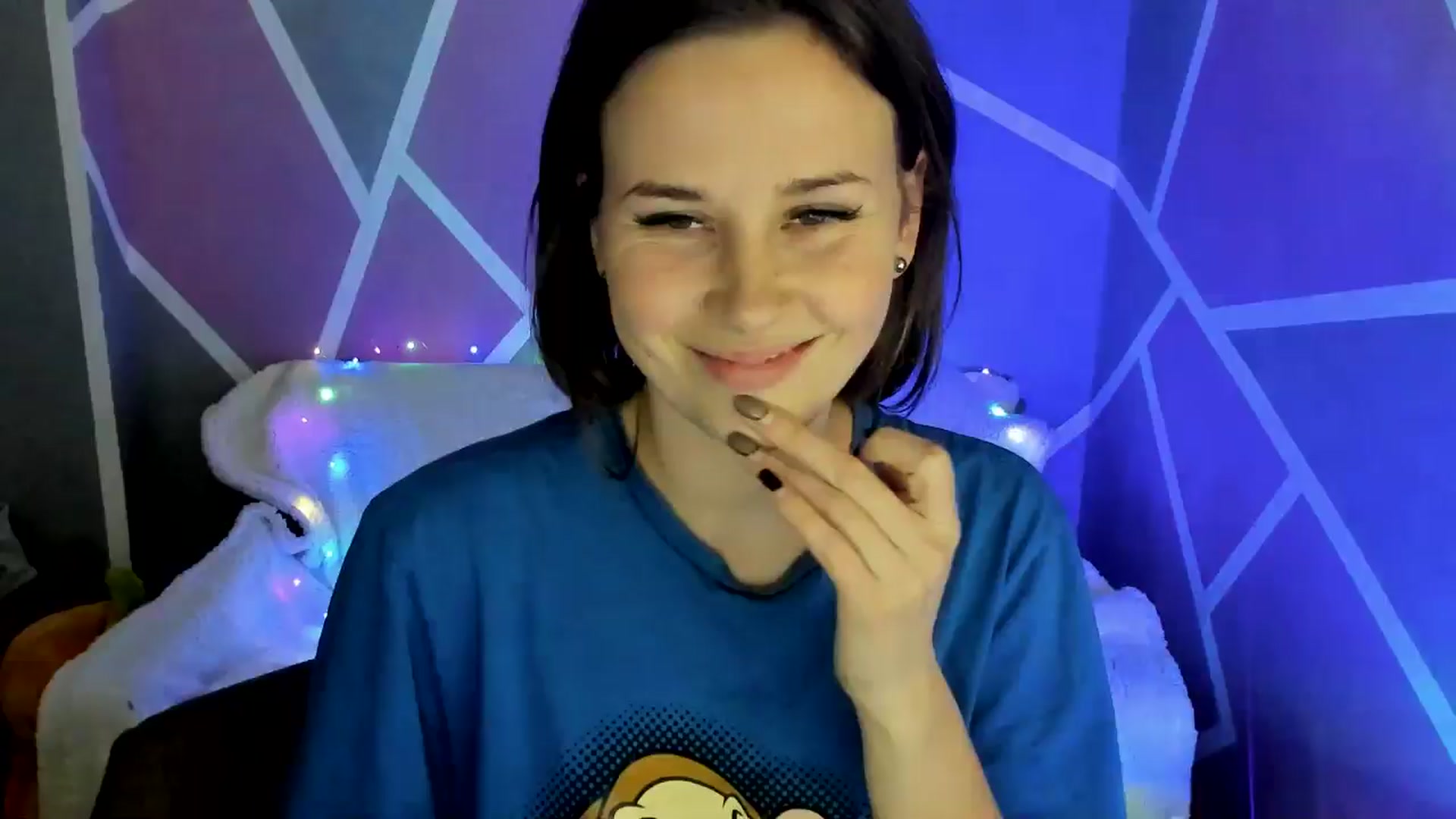 Gallery image thumbnail from Sexy_Ukr's myfreecams stream on, 11/11/2024, 19:30 image 15 of 20