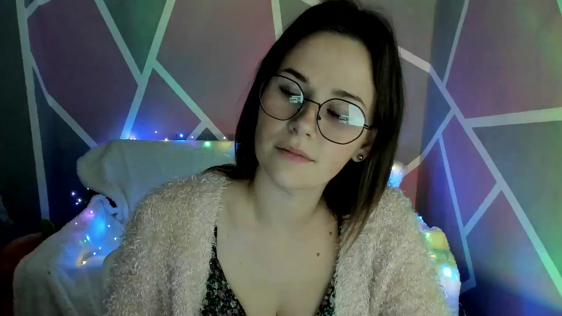 Gallery image thumbnail from Sexy_Ukr's myfreecams stream on, 11/12/2024, 17:52 image 9 of 20