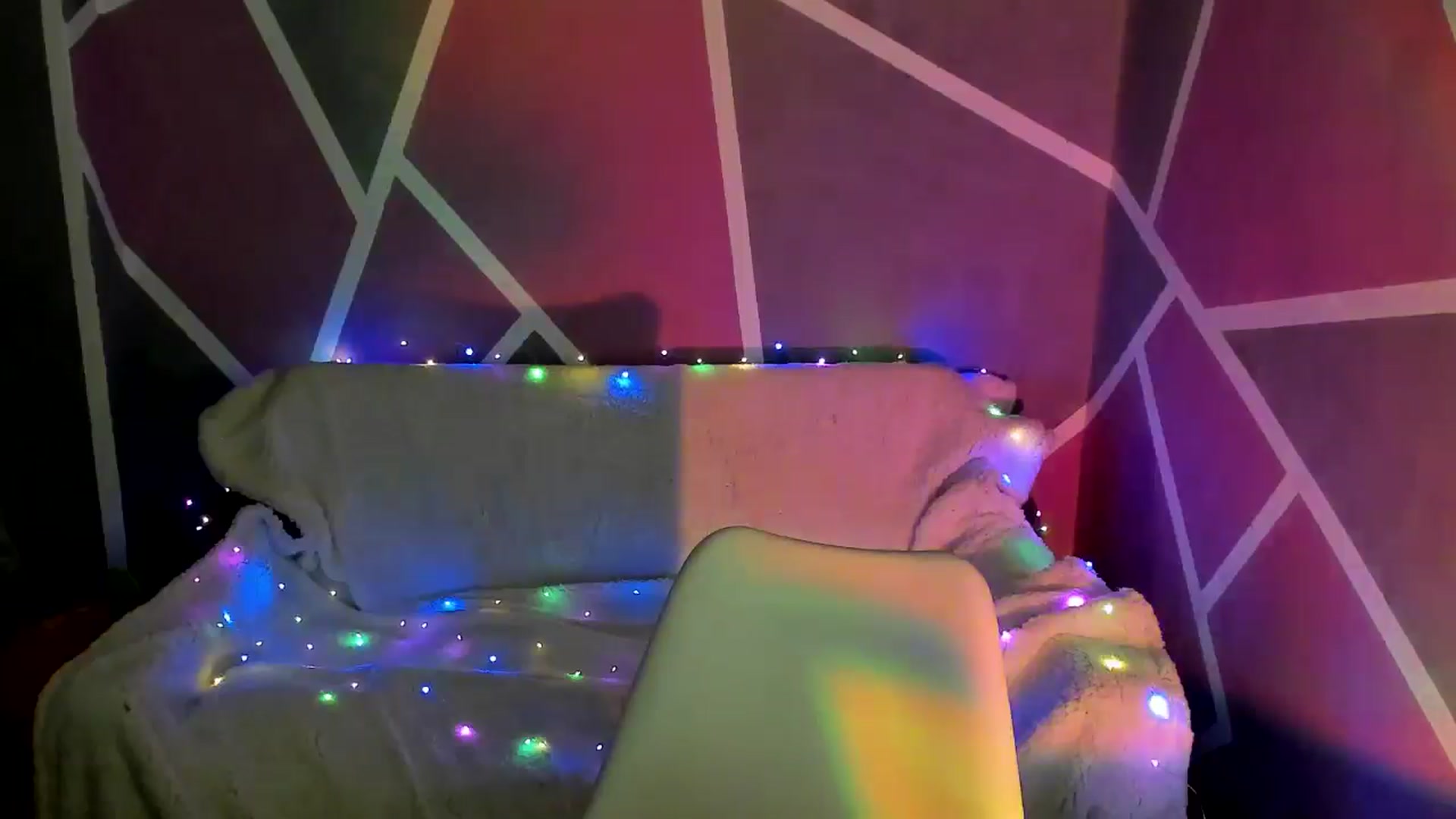 Gallery image thumbnail from Sexy_Ukr's myfreecams stream on, 11/12/2024, 18:32 image 7 of 20