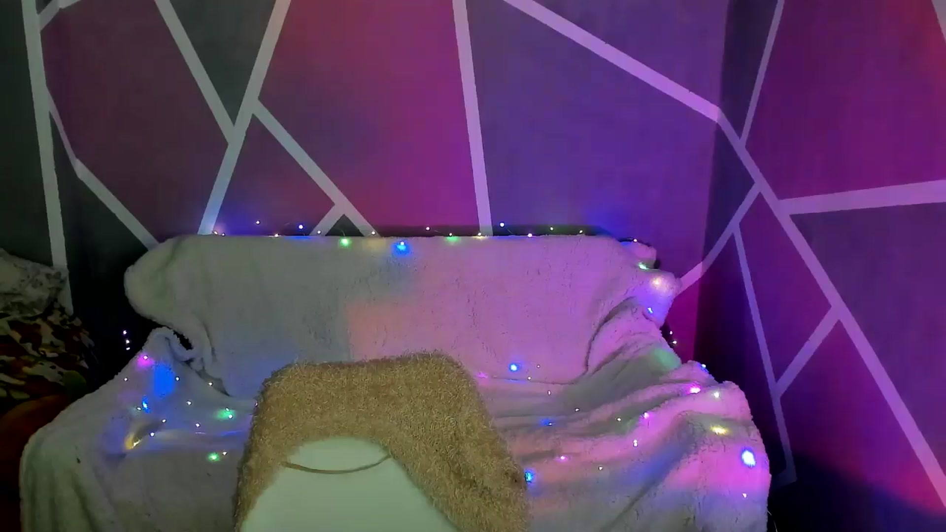Gallery image thumbnail from Sexy_Ukr's myfreecams stream on, 11/13/2024, 17:23 image 12 of 20