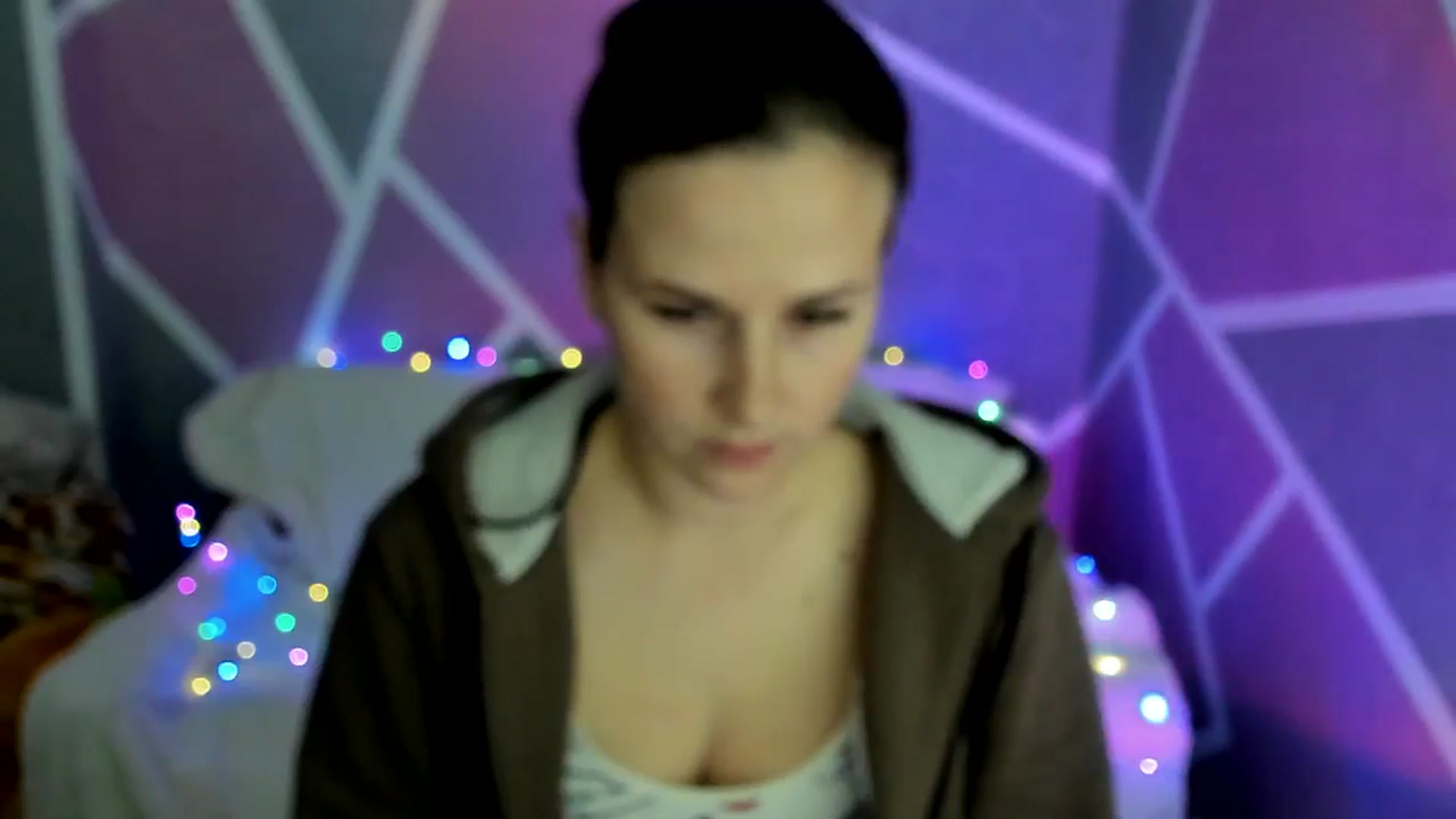 Gallery image thumbnail from Sexy_Ukr's myfreecams stream on, 11/13/2024, 18:19 image 3 of 20