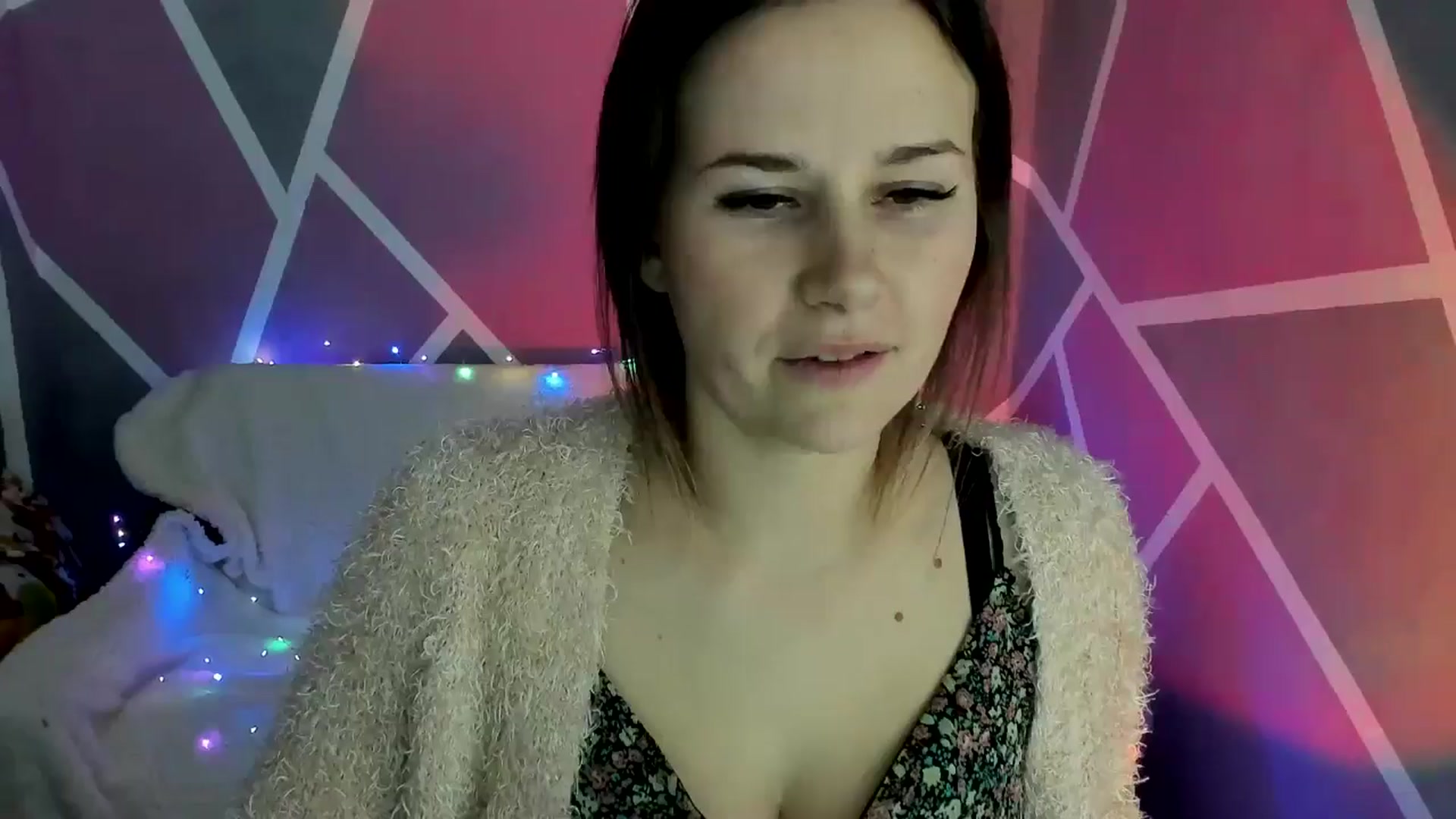 Gallery image thumbnail from Sexy_Ukr's myfreecams stream on, 11/16/2024, 18:17 image 18 of 20