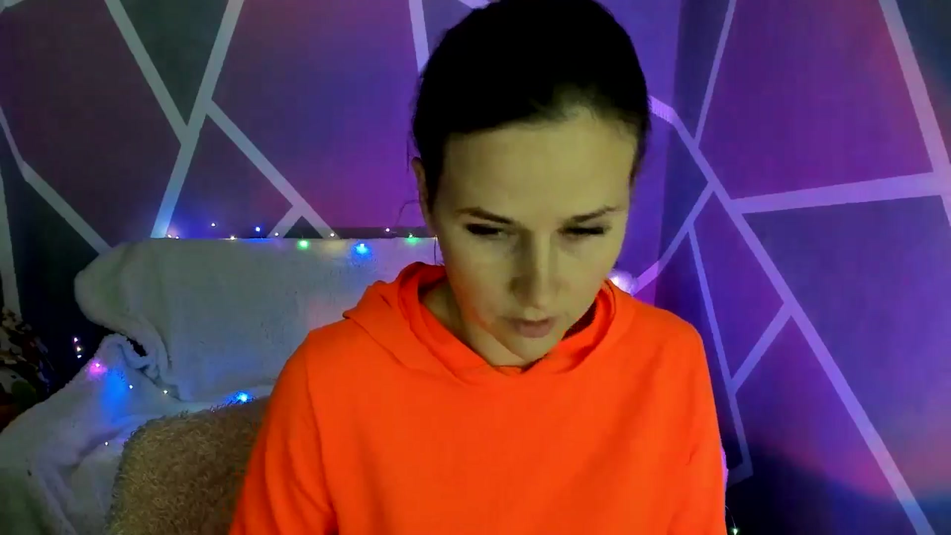 Gallery image thumbnail from Sexy_Ukr's myfreecams stream on, 11/17/2024, 17:14 image 18 of 20