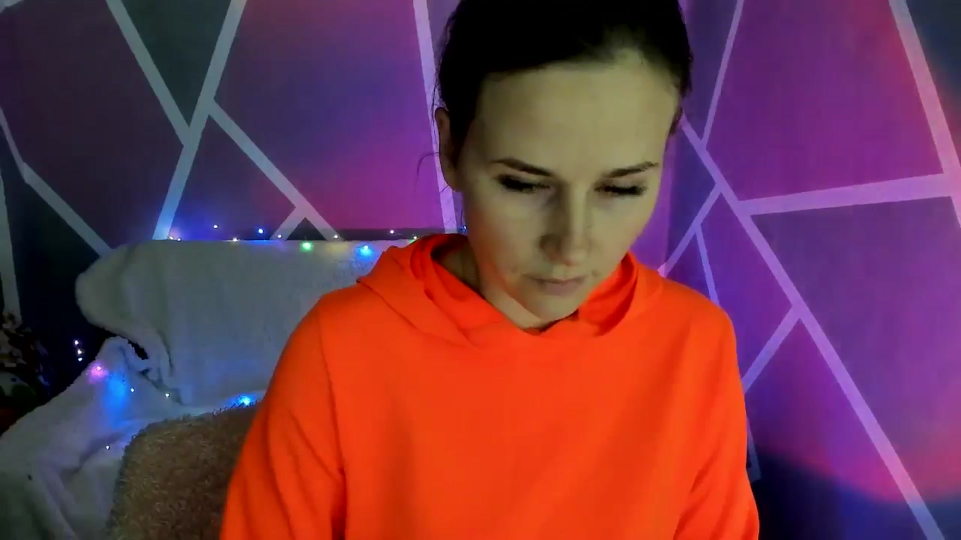 Gallery image thumbnail from Sexy_Ukr's myfreecams stream on, 11/17/2024, 17:14 image 15 of 20
