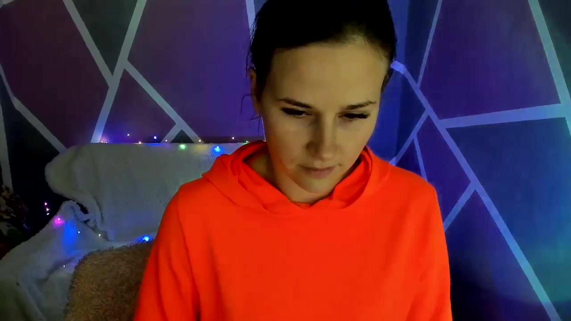 Gallery image thumbnail from Sexy_Ukr's myfreecams stream on, 11/17/2024, 17:14 image 16 of 20