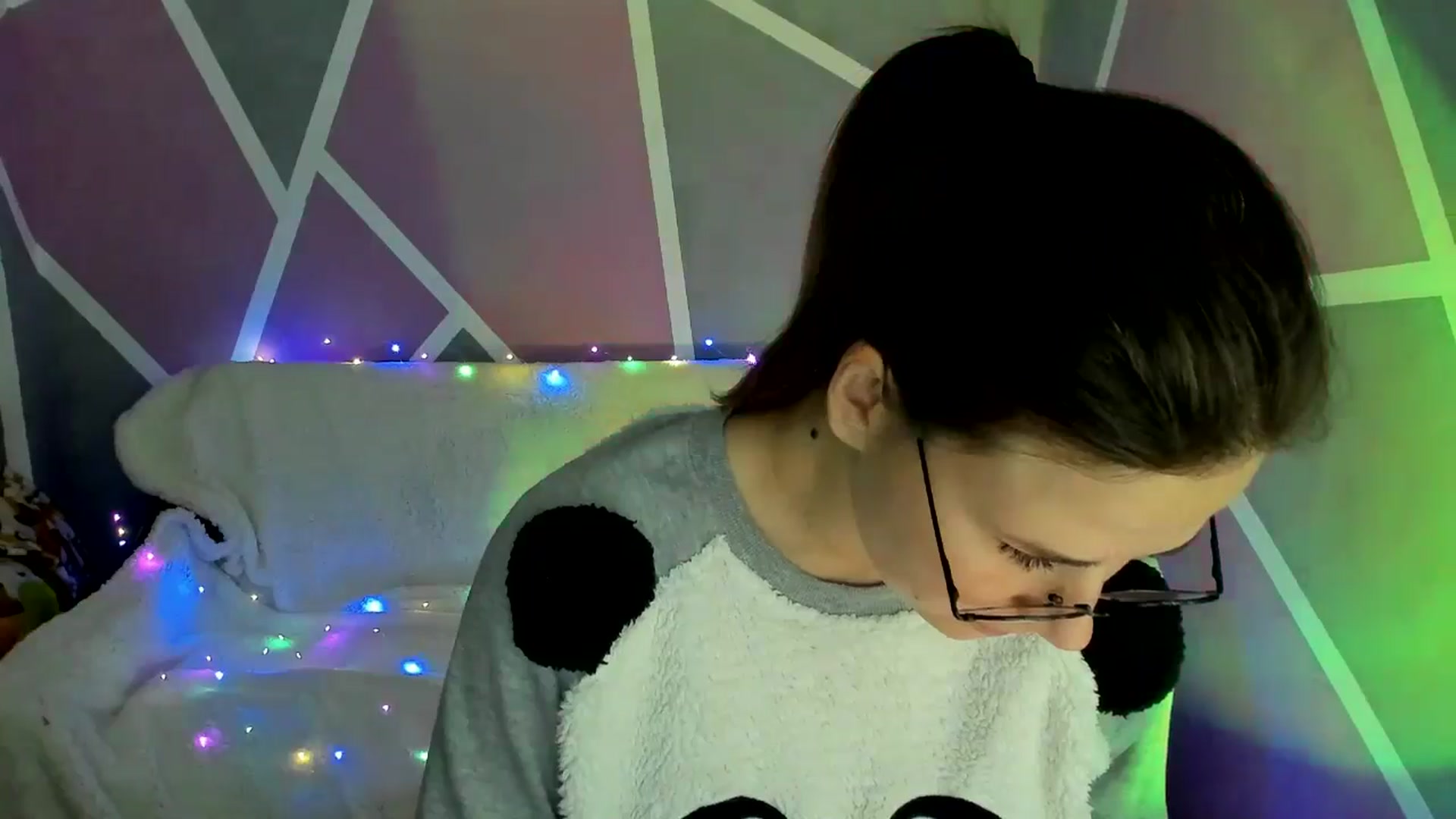 Gallery image thumbnail from Sexy_Ukr's myfreecams stream on, 11/20/2024, 16:03 image 15 of 20