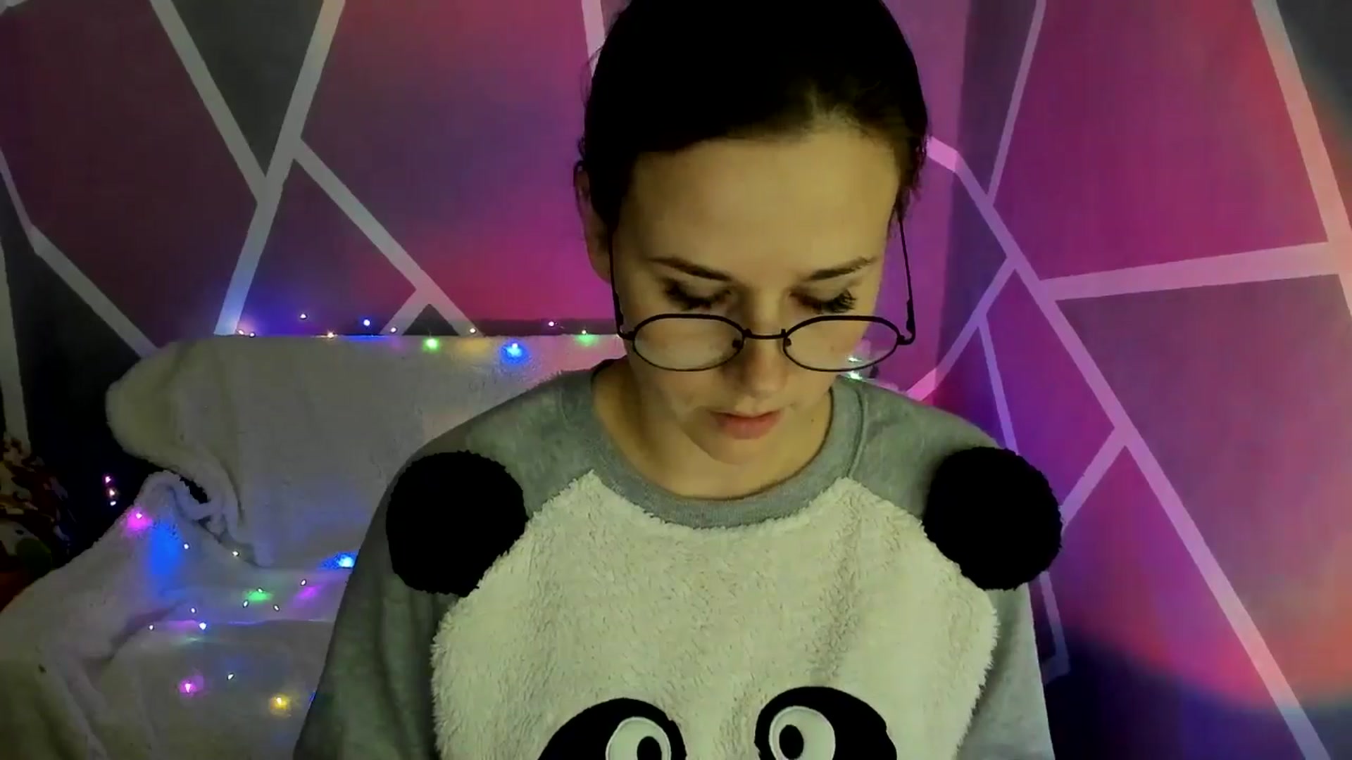 Gallery image thumbnail from Sexy_Ukr's myfreecams stream on, 11/20/2024, 16:03 image 13 of 20