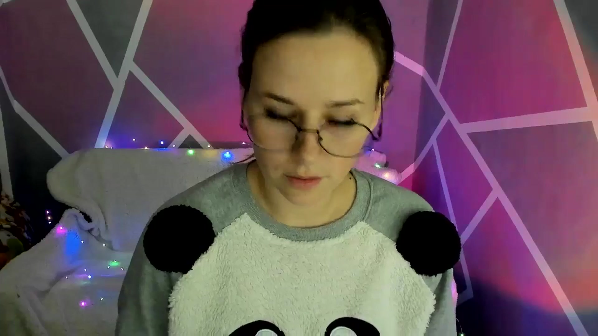 Gallery image thumbnail from Sexy_Ukr's myfreecams stream on, 11/20/2024, 16:03 image 18 of 20