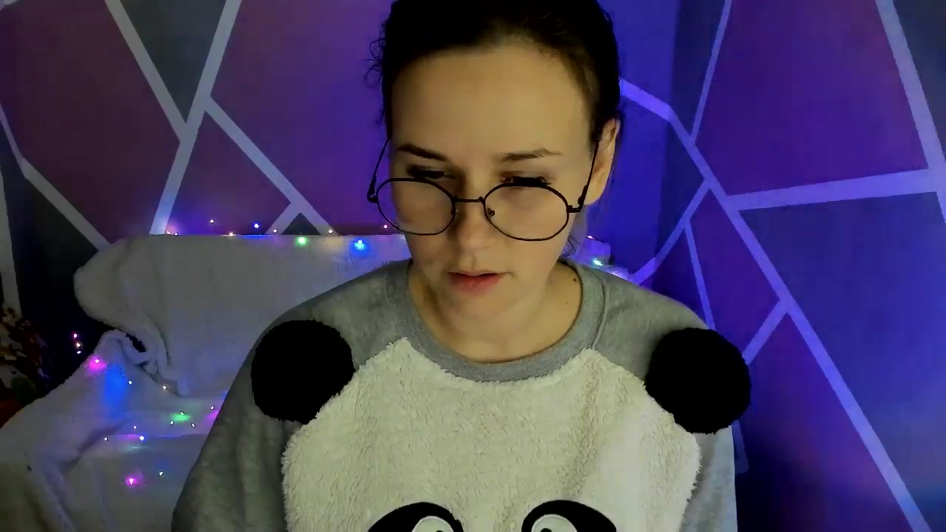 Gallery image thumbnail from Sexy_Ukr's myfreecams stream on, 11/20/2024, 16:03 image 12 of 20