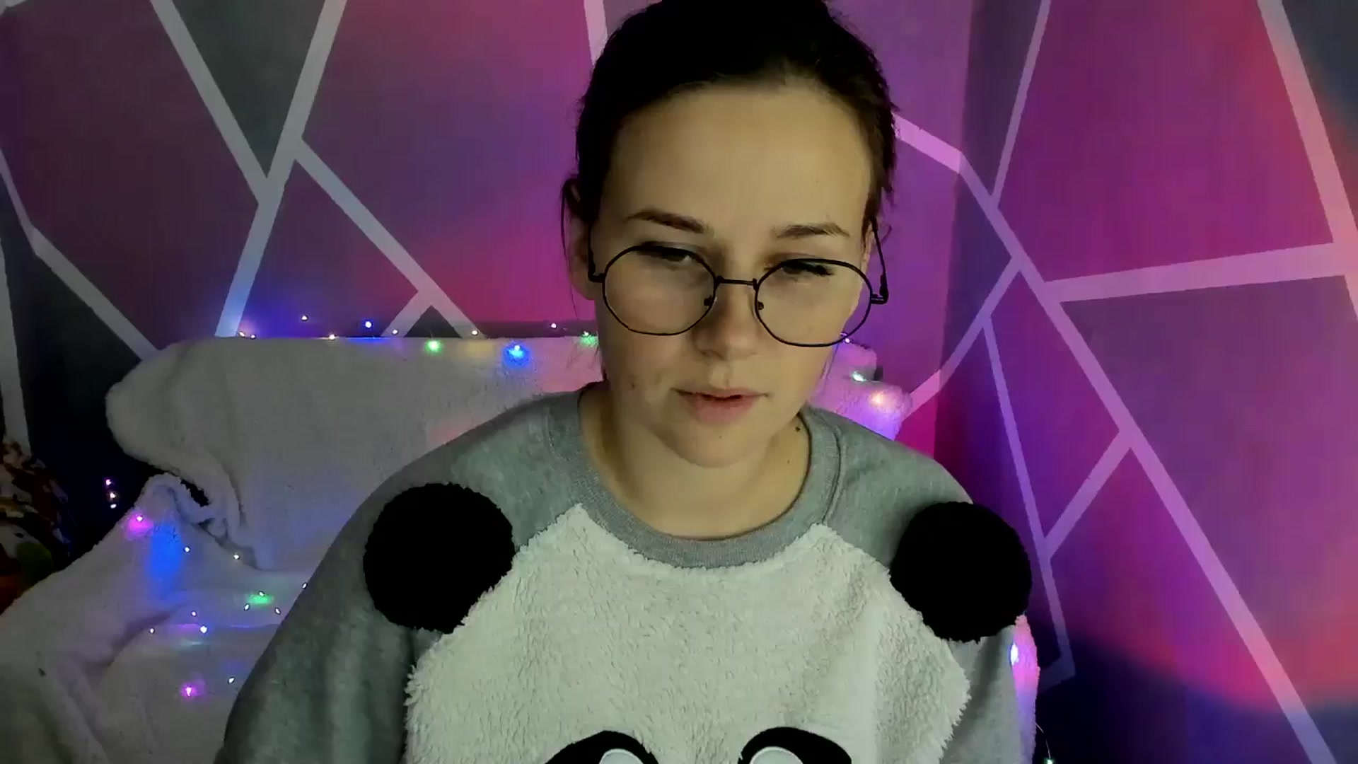 Gallery image thumbnail from Sexy_Ukr's myfreecams stream on, 11/20/2024, 16:03 image 19 of 20