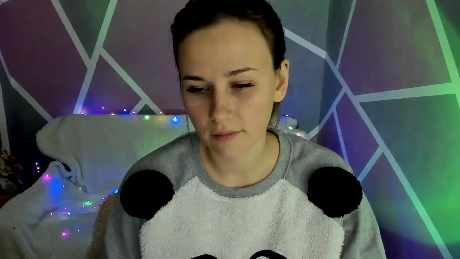 Gallery image thumbnail from Sexy_Ukr's myfreecams stream on, 11/20/2024, 17:50 image 1 of 20