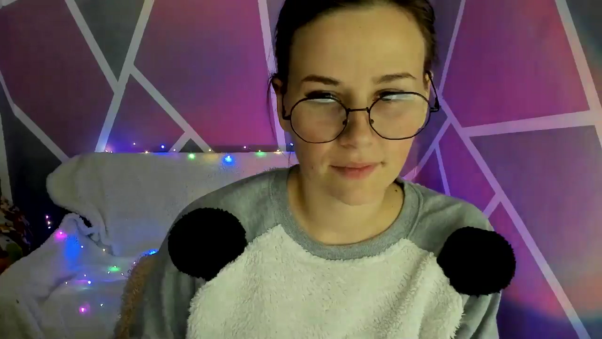 Gallery image thumbnail from Sexy_Ukr's myfreecams stream on, 11/20/2024, 17:50 image 7 of 20