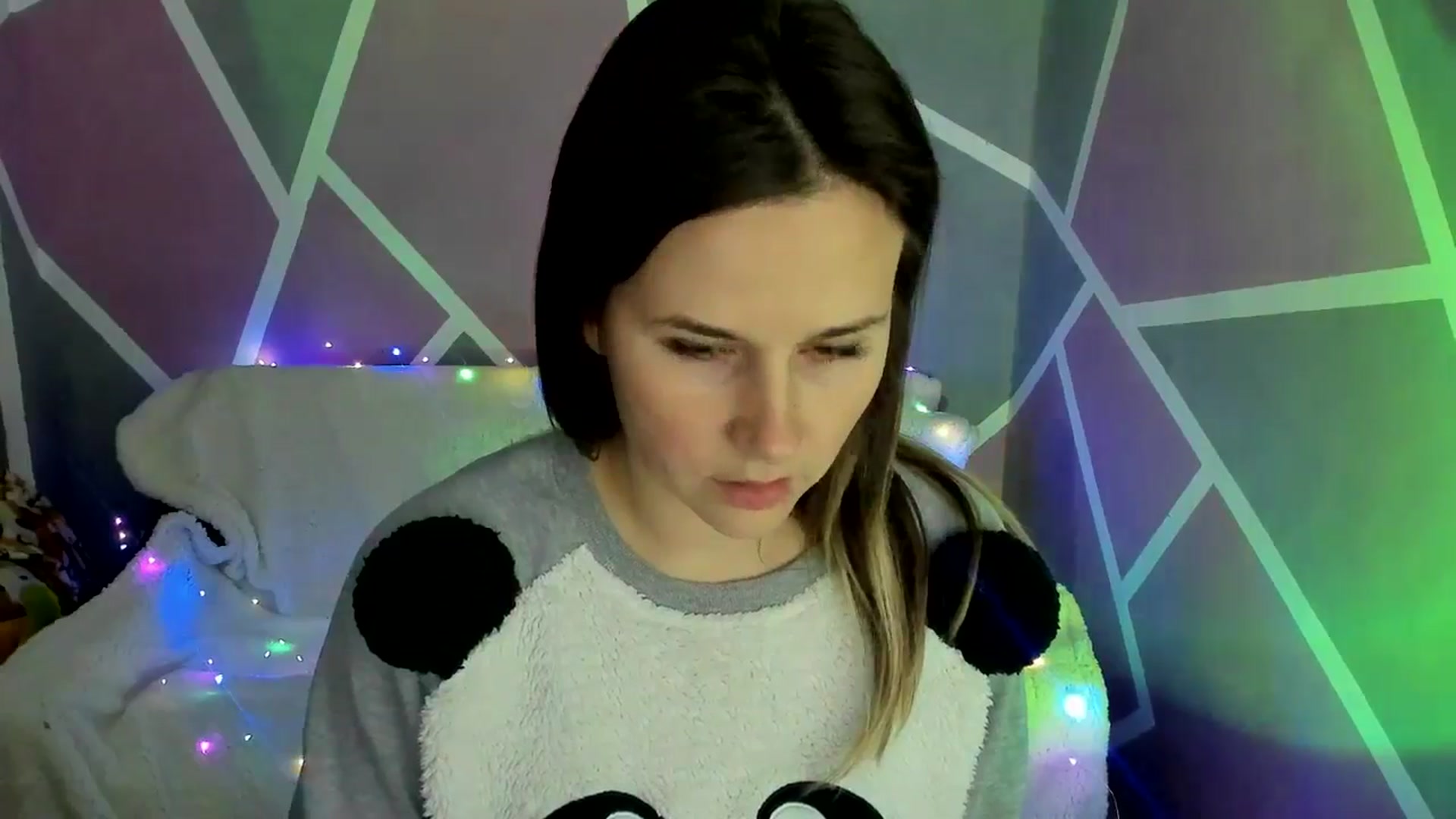 Gallery image thumbnail from Sexy_Ukr's myfreecams stream on, 11/25/2024, 16:18 image 5 of 20