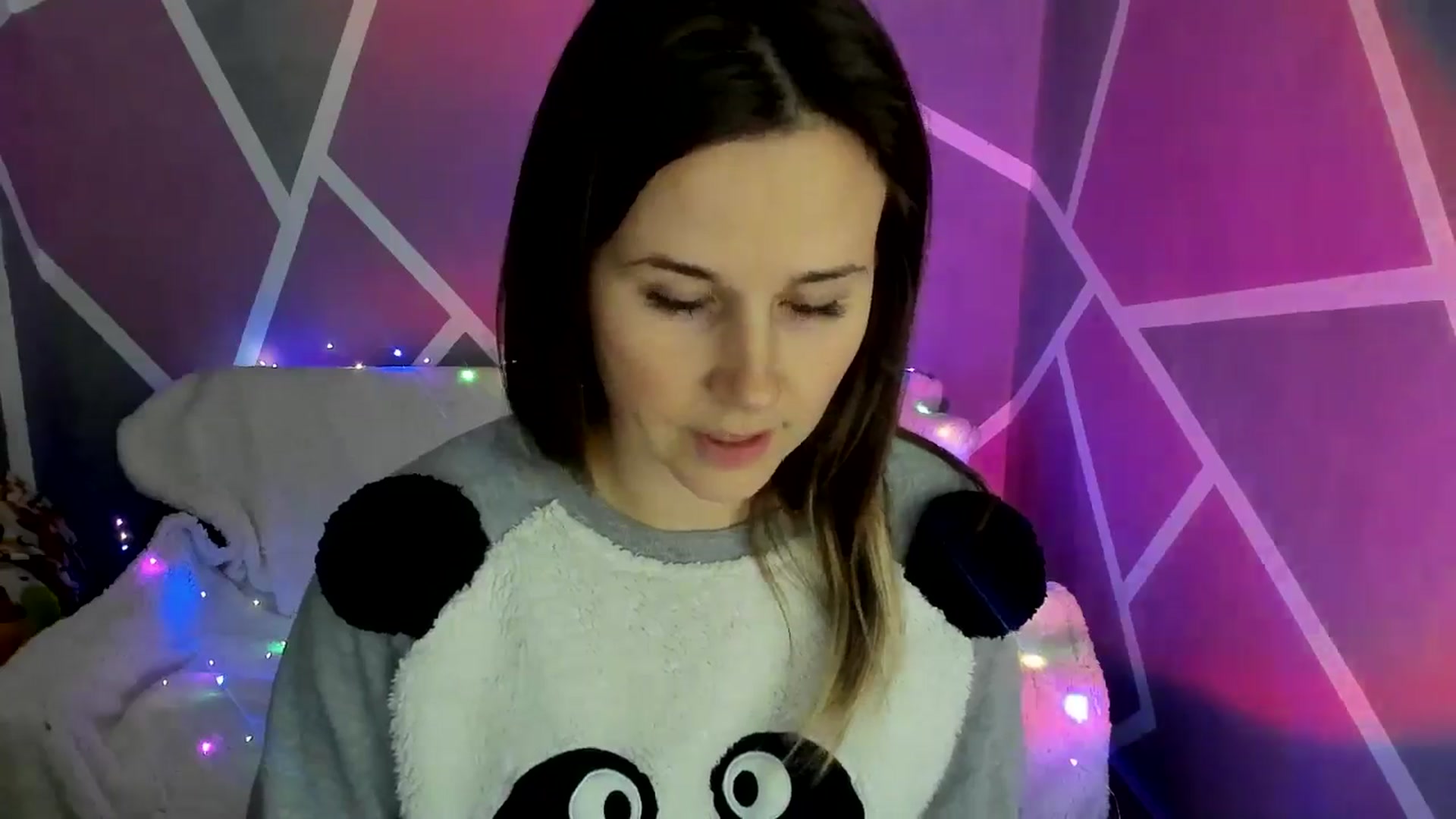 Gallery image thumbnail from Sexy_Ukr's myfreecams stream on, 11/25/2024, 16:18 image 10 of 20