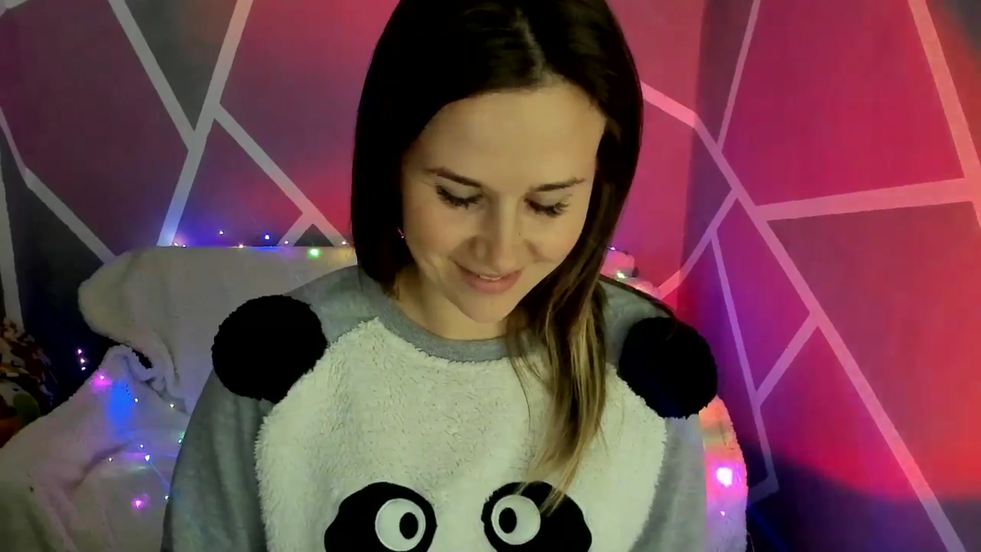 Gallery image thumbnail from Sexy_Ukr's myfreecams stream on, 11/25/2024, 16:18 image 8 of 20