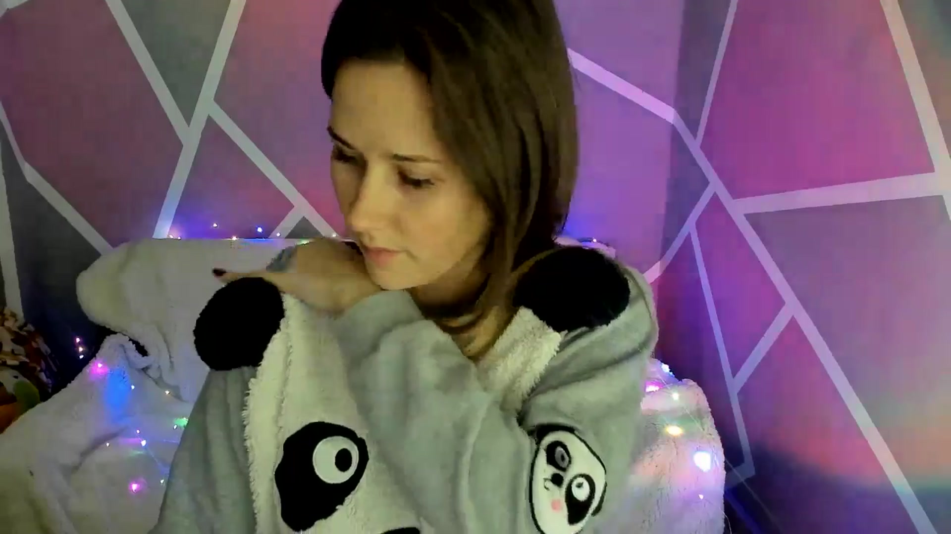 Gallery image thumbnail from Sexy_Ukr's myfreecams stream on, 11/25/2024, 16:18 image 4 of 20