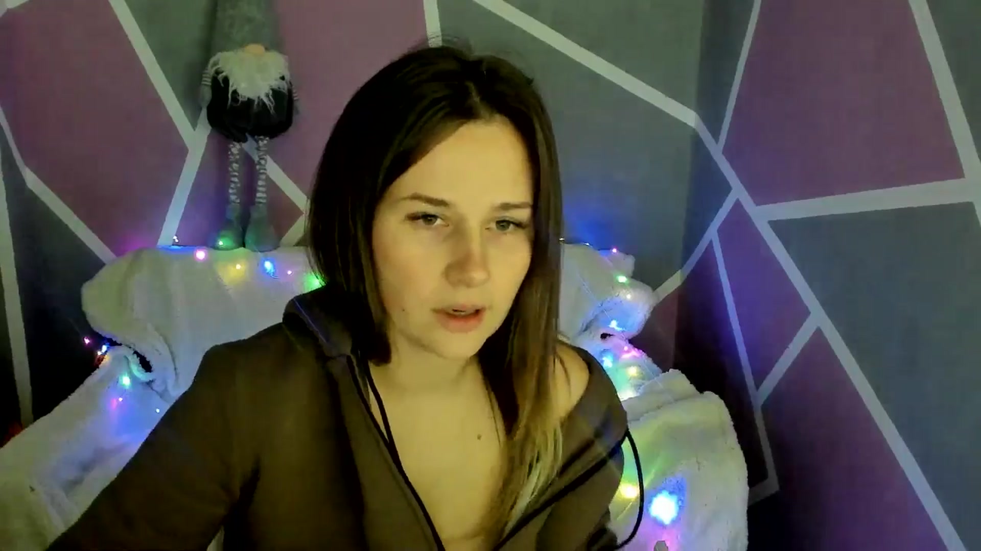 Gallery image thumbnail from Sexy_Ukr's myfreecams stream on, 12/01/2024, 17:01 image 20 of 20