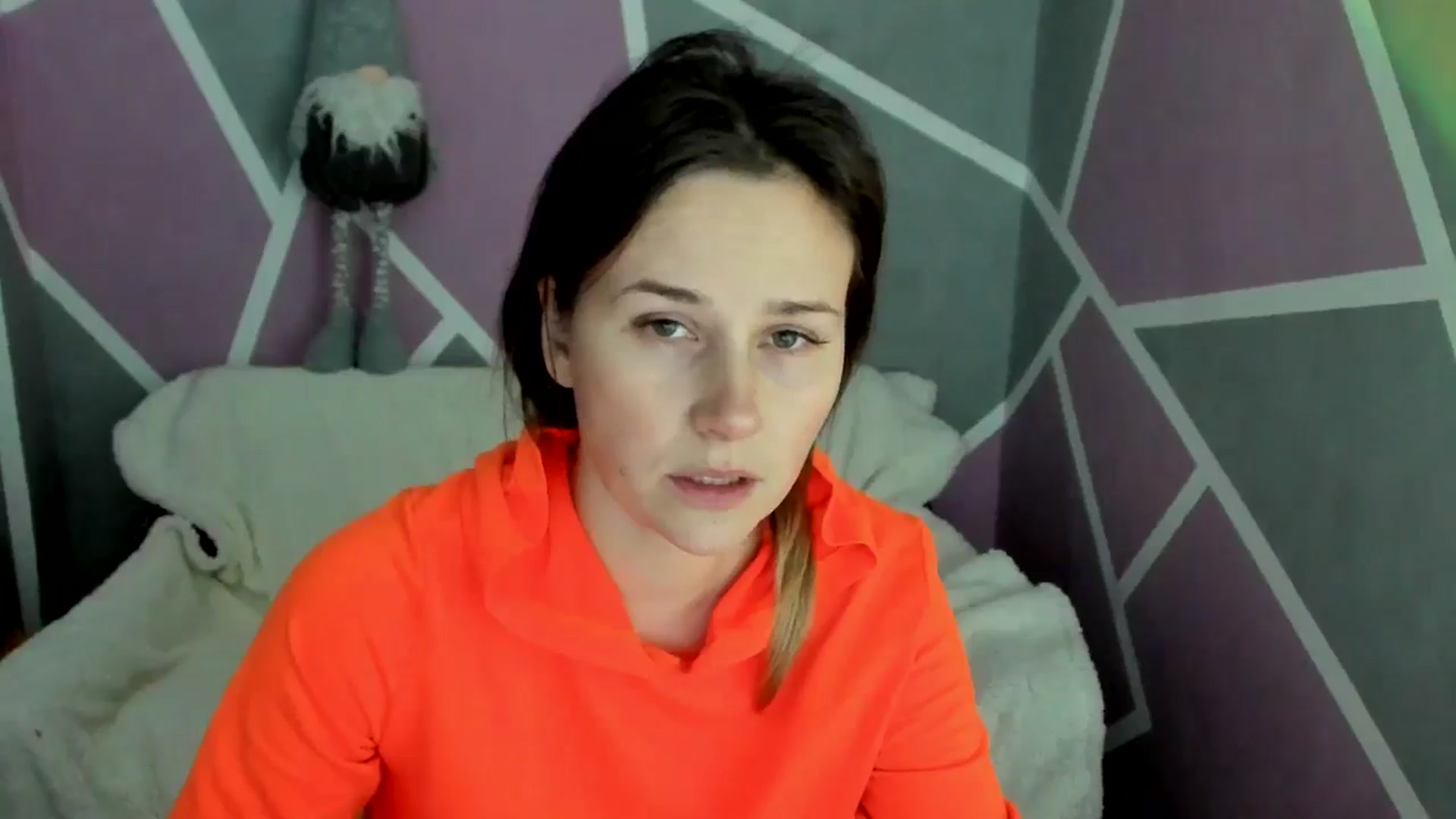 Gallery image thumbnail from Sexy_Ukr's myfreecams stream on, 12/04/2024, 18:16 image 13 of 20