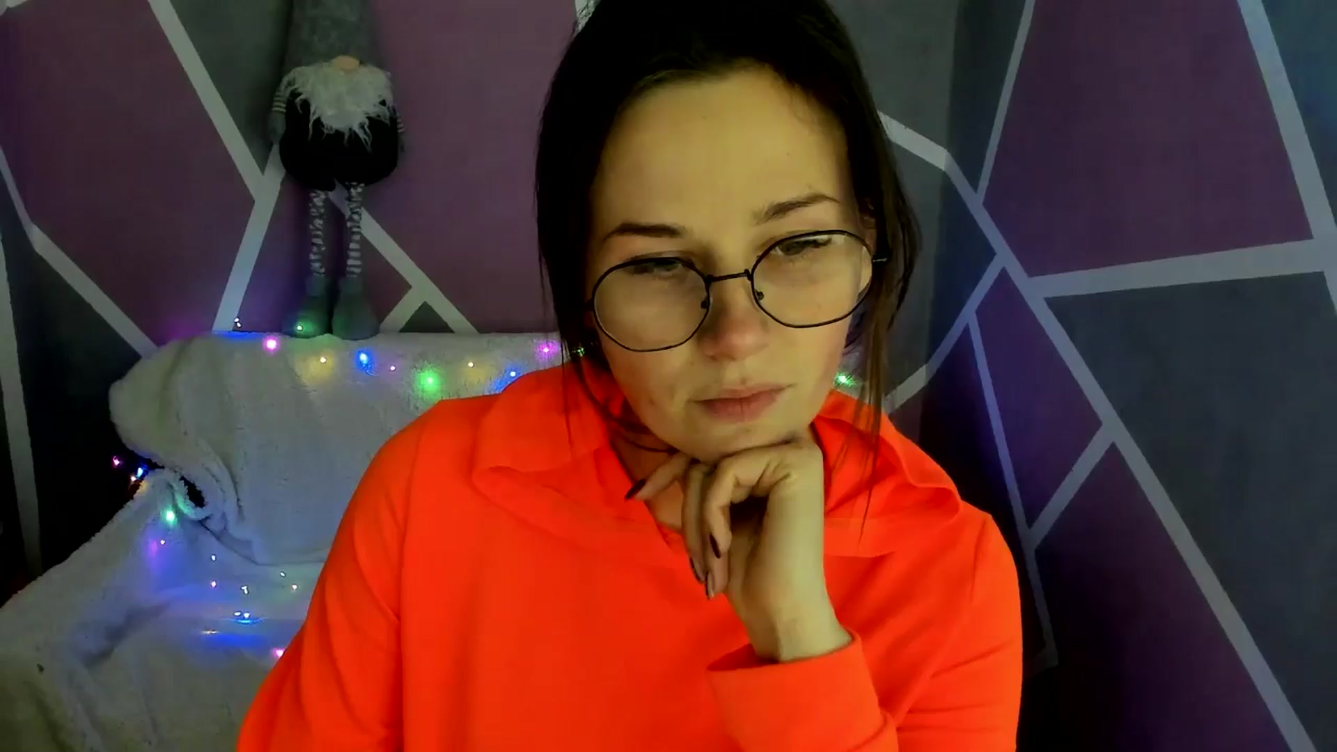 Gallery image thumbnail from Sexy_Ukr's myfreecams stream on, 12/04/2024, 18:16 image 6 of 20