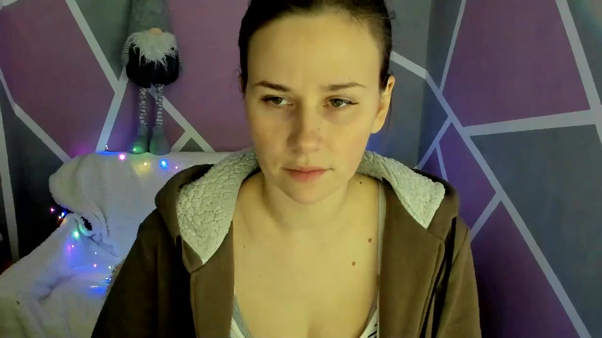 Gallery image thumbnail from Sexy_Ukr's myfreecams stream on, 12/05/2024, 17:15 image 20 of 20