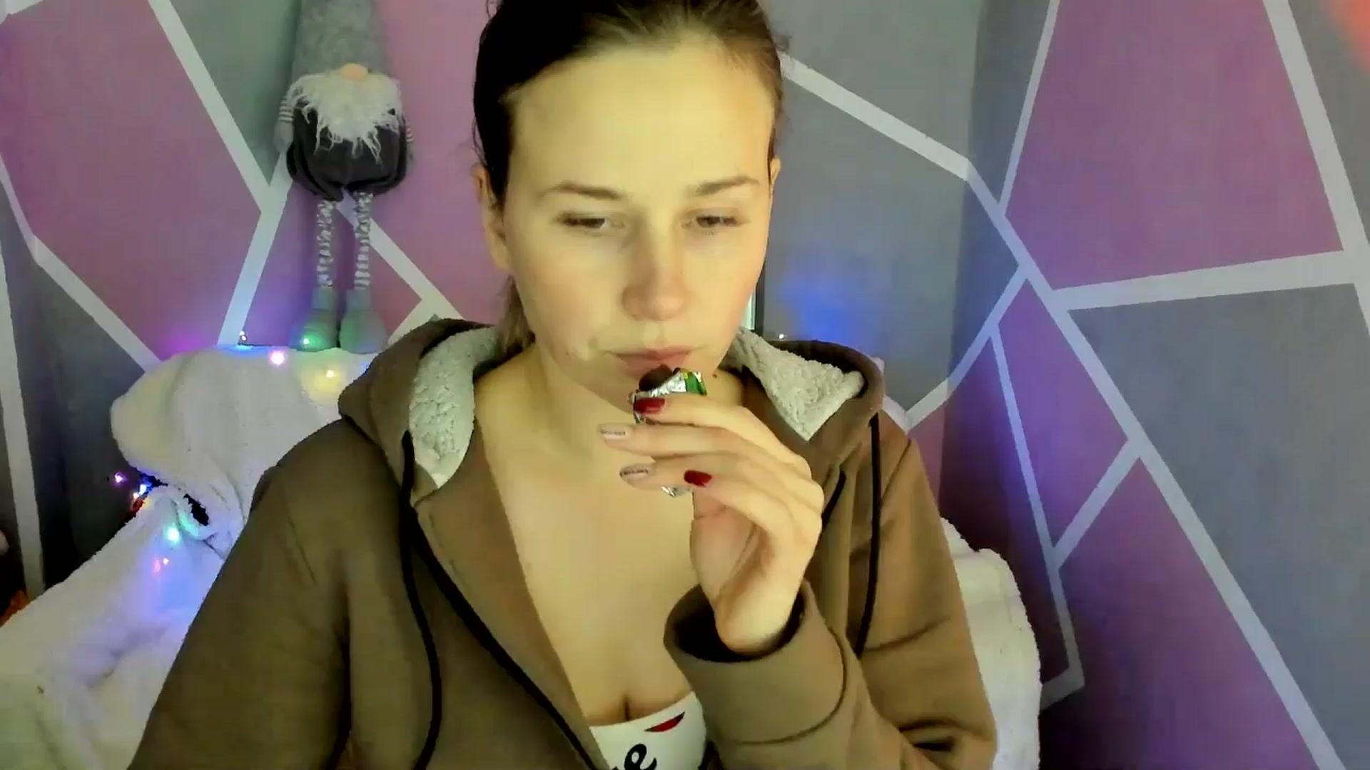 Gallery image thumbnail from Sexy_Ukr's myfreecams stream on, 12/05/2024, 17:15 image 1 of 20