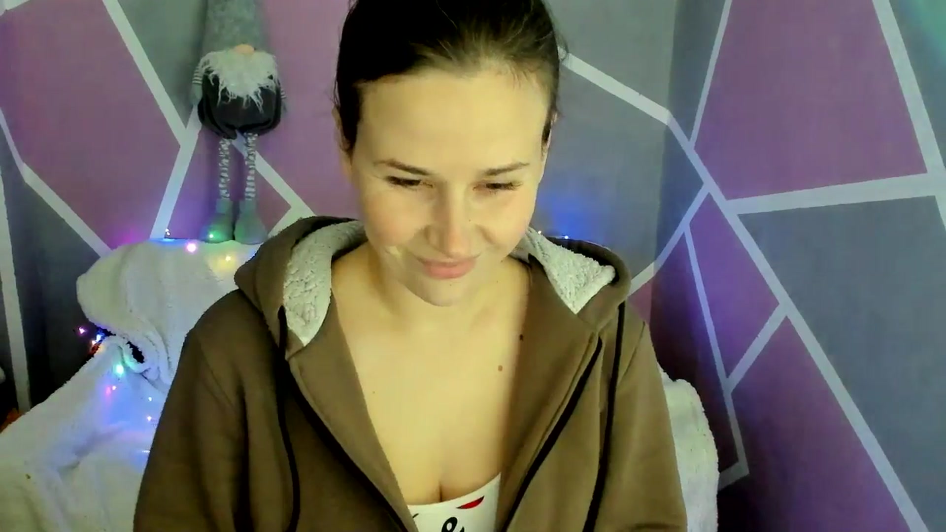 Gallery image thumbnail from Sexy_Ukr's myfreecams stream on, 12/05/2024, 17:15 image 2 of 20
