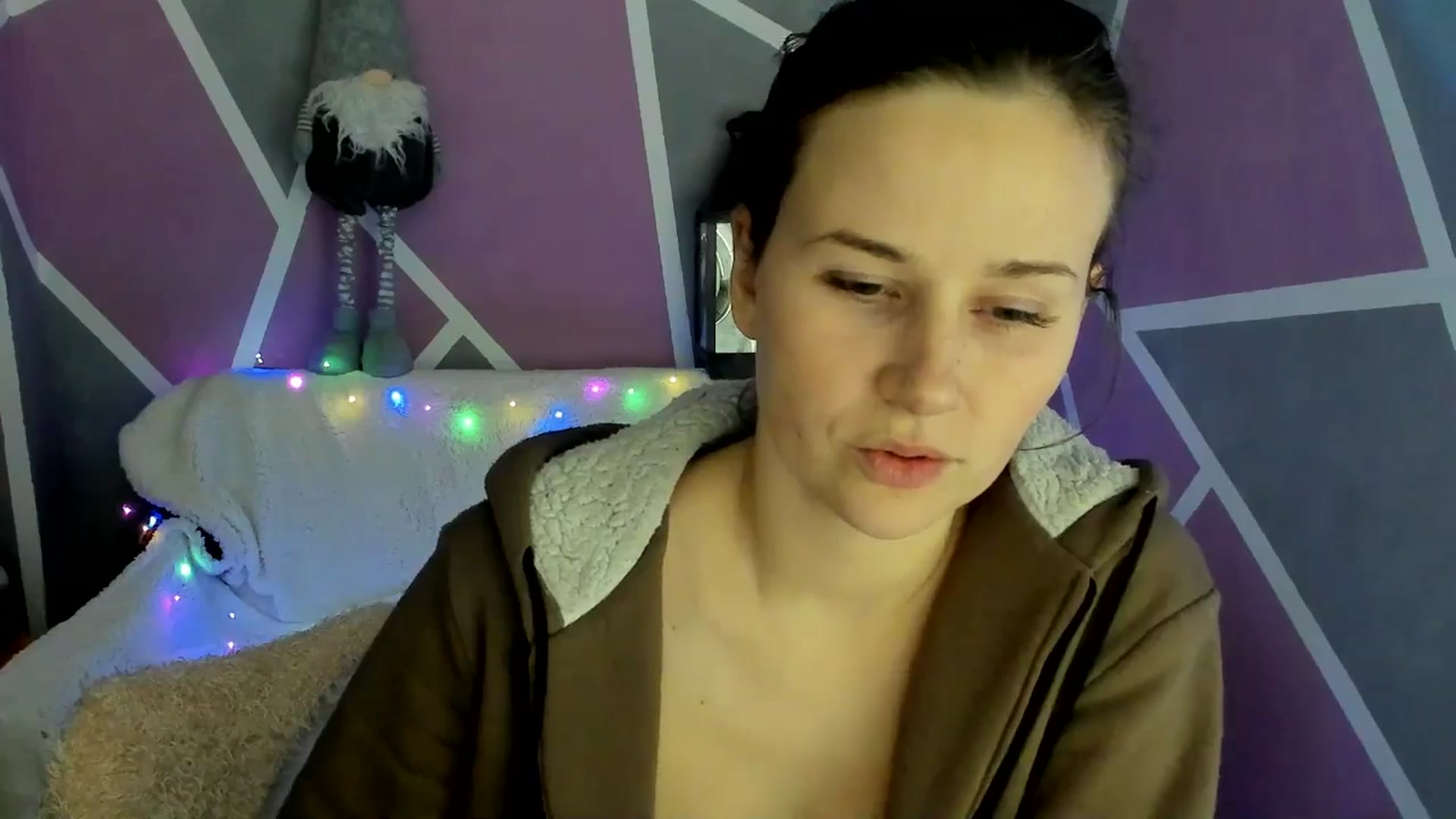 Gallery image thumbnail from Sexy_Ukr's myfreecams stream on, 12/05/2024, 18:46 image 18 of 20
