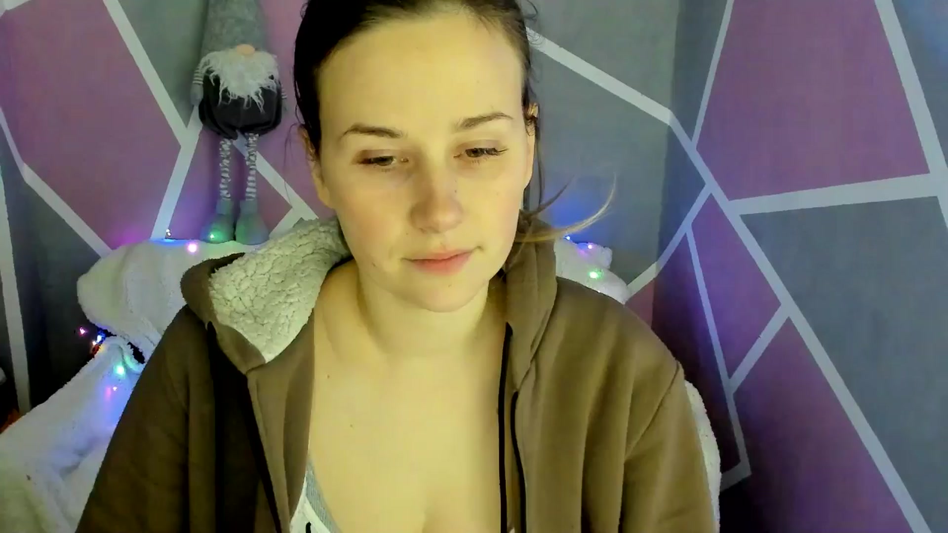 Gallery image thumbnail from Sexy_Ukr's myfreecams stream on, 12/05/2024, 18:46 image 1 of 20